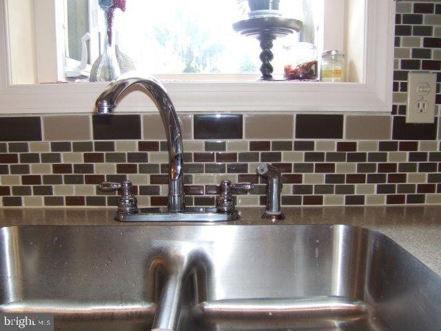 INDIAN SPRINGS - Residential