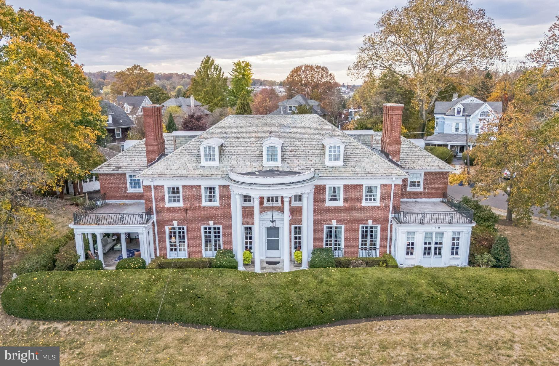 GLENSIDE - Residential