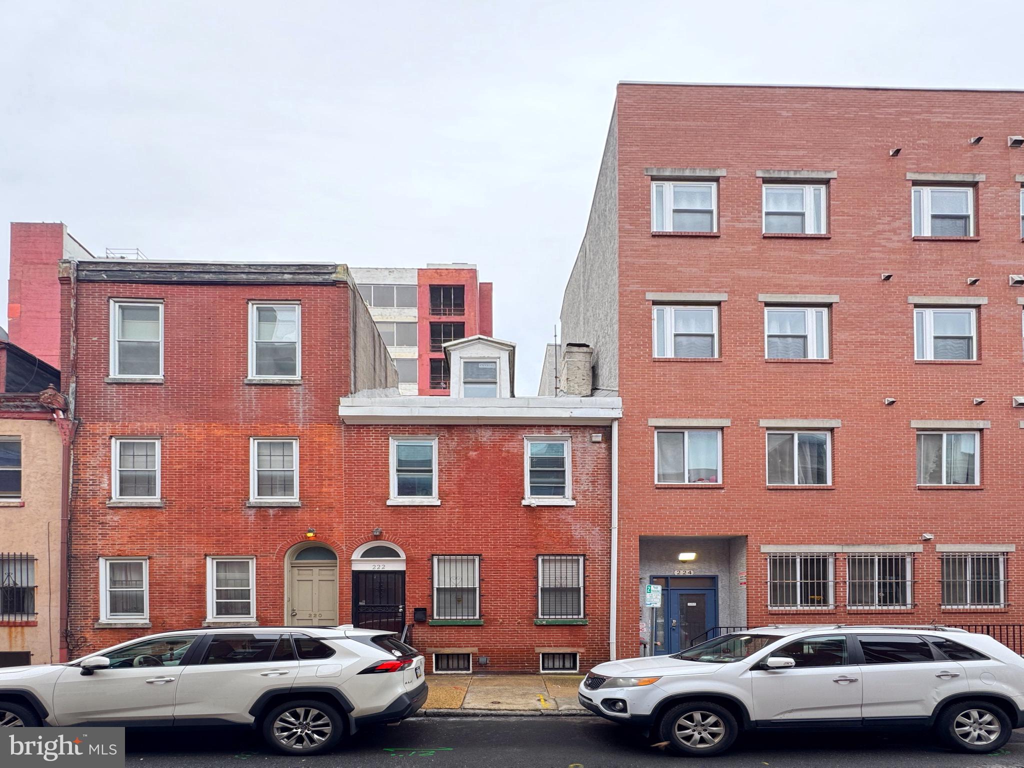 CHINATOWN - Residential