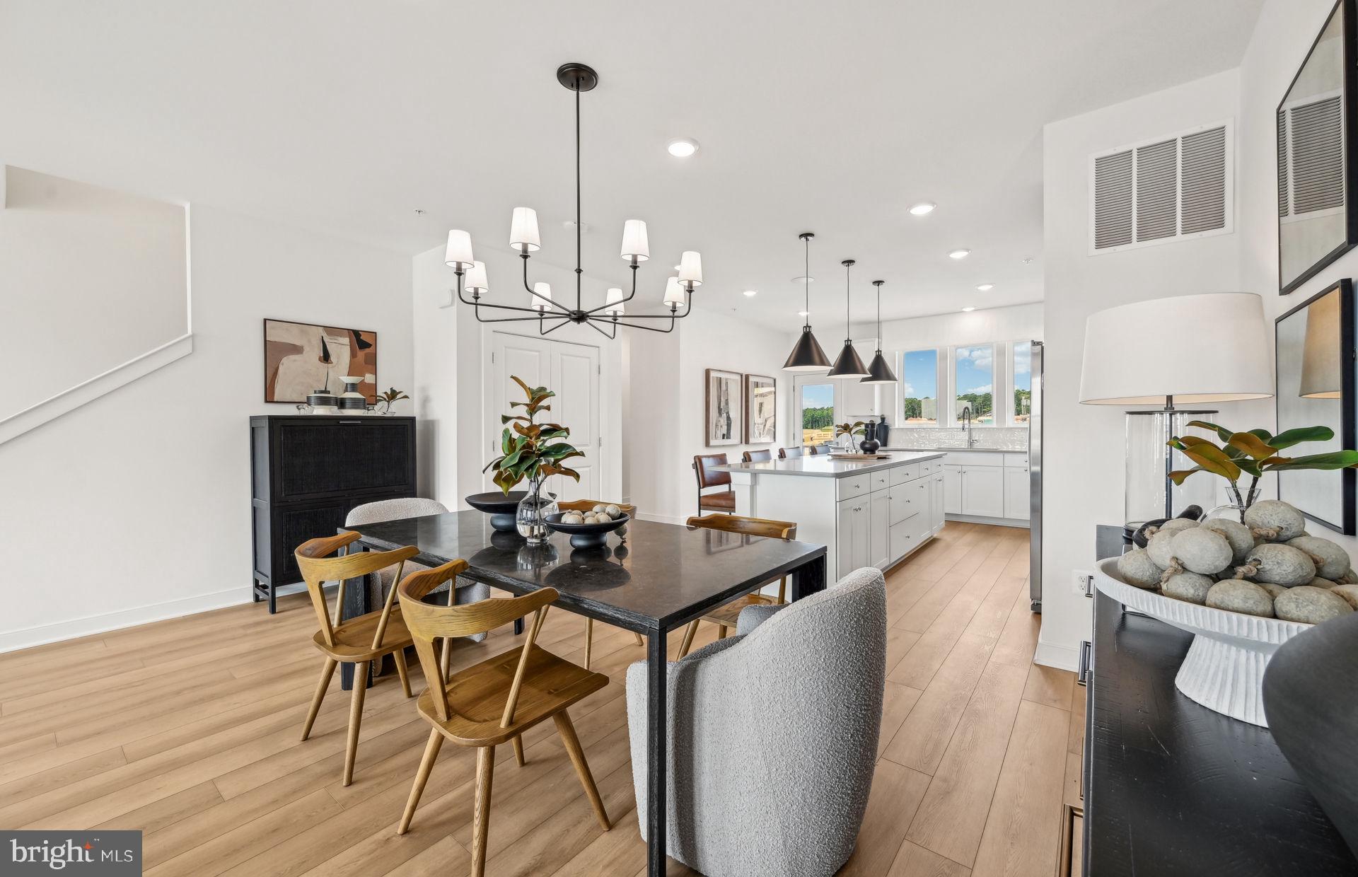 WESTEND AT ARMSTRONG VILLAGE - Residential