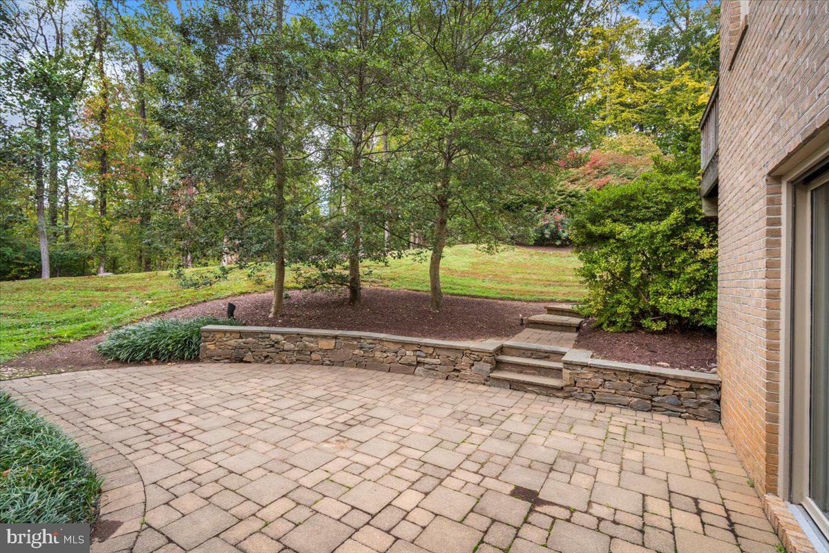 KENTSDALE ESTATES - Residential