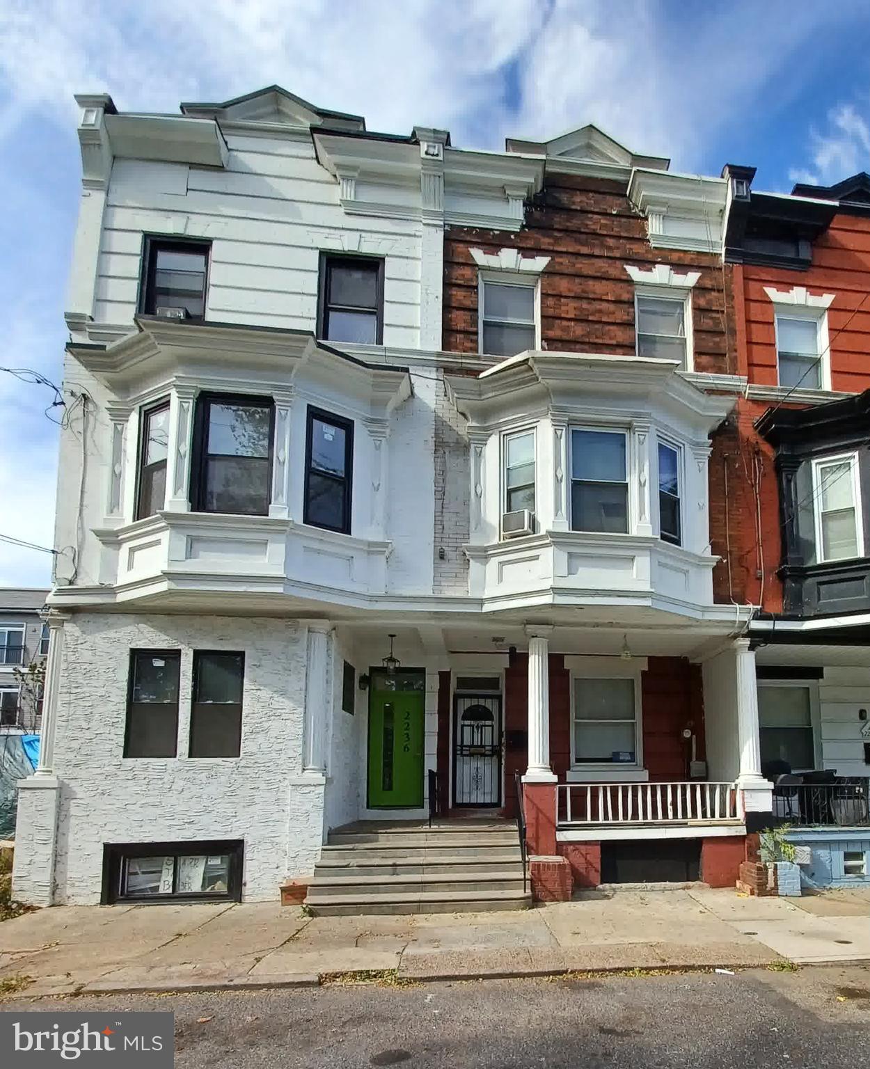STRAWBERRY MANSION - Residential