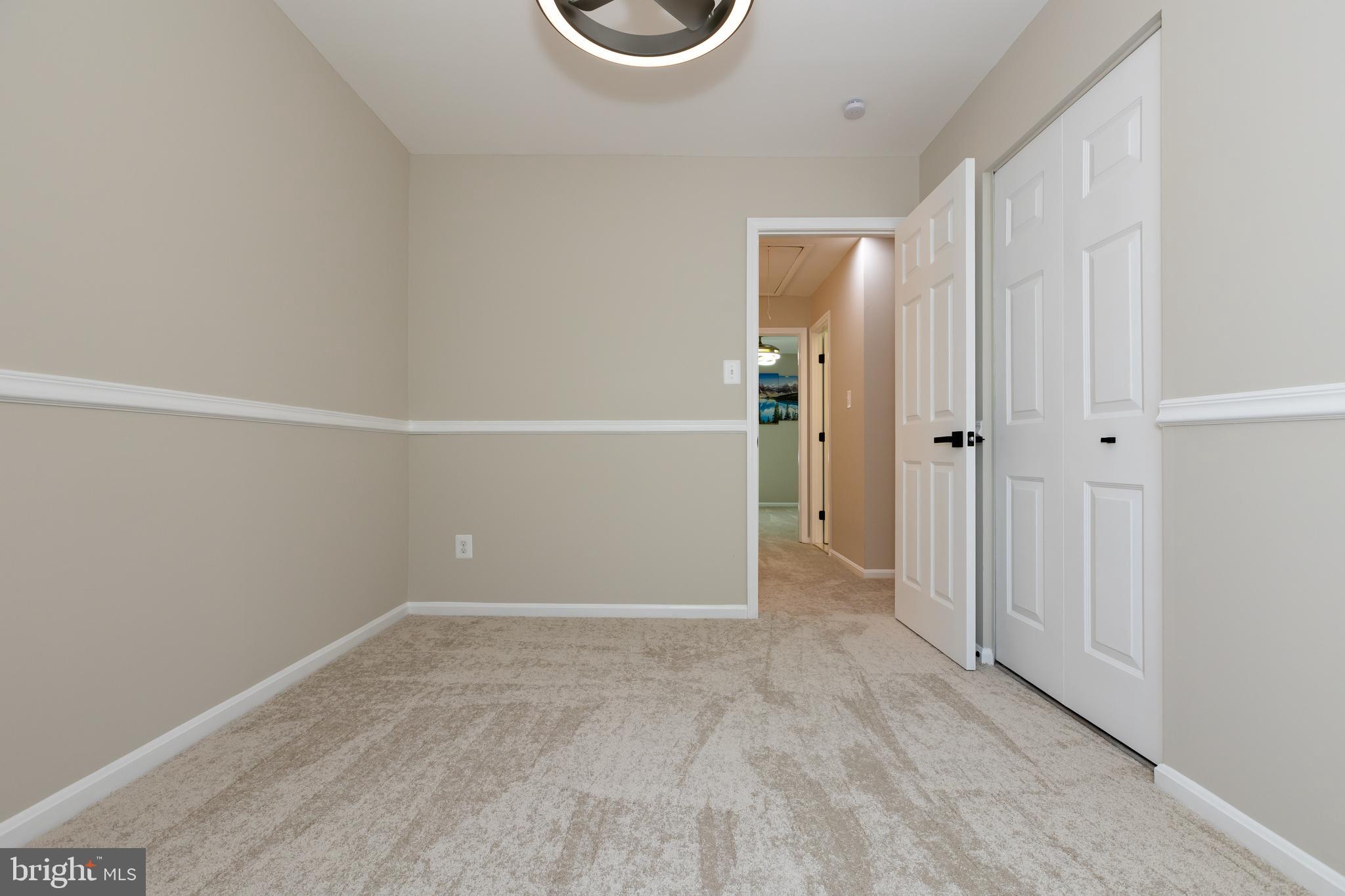 COUNTRY CREEK - Residential
