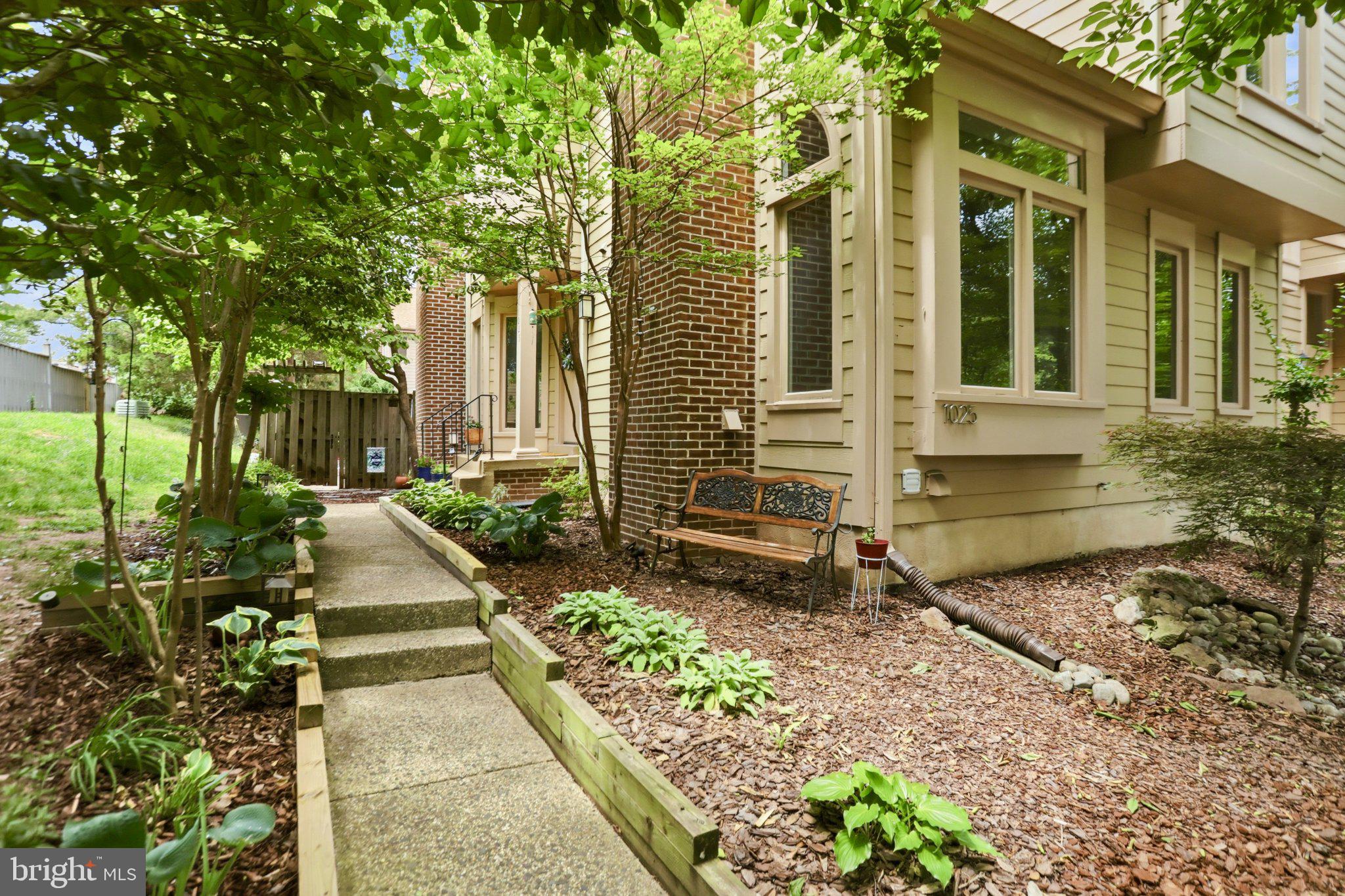 POTOMAC FAIRWAYS - Residential
