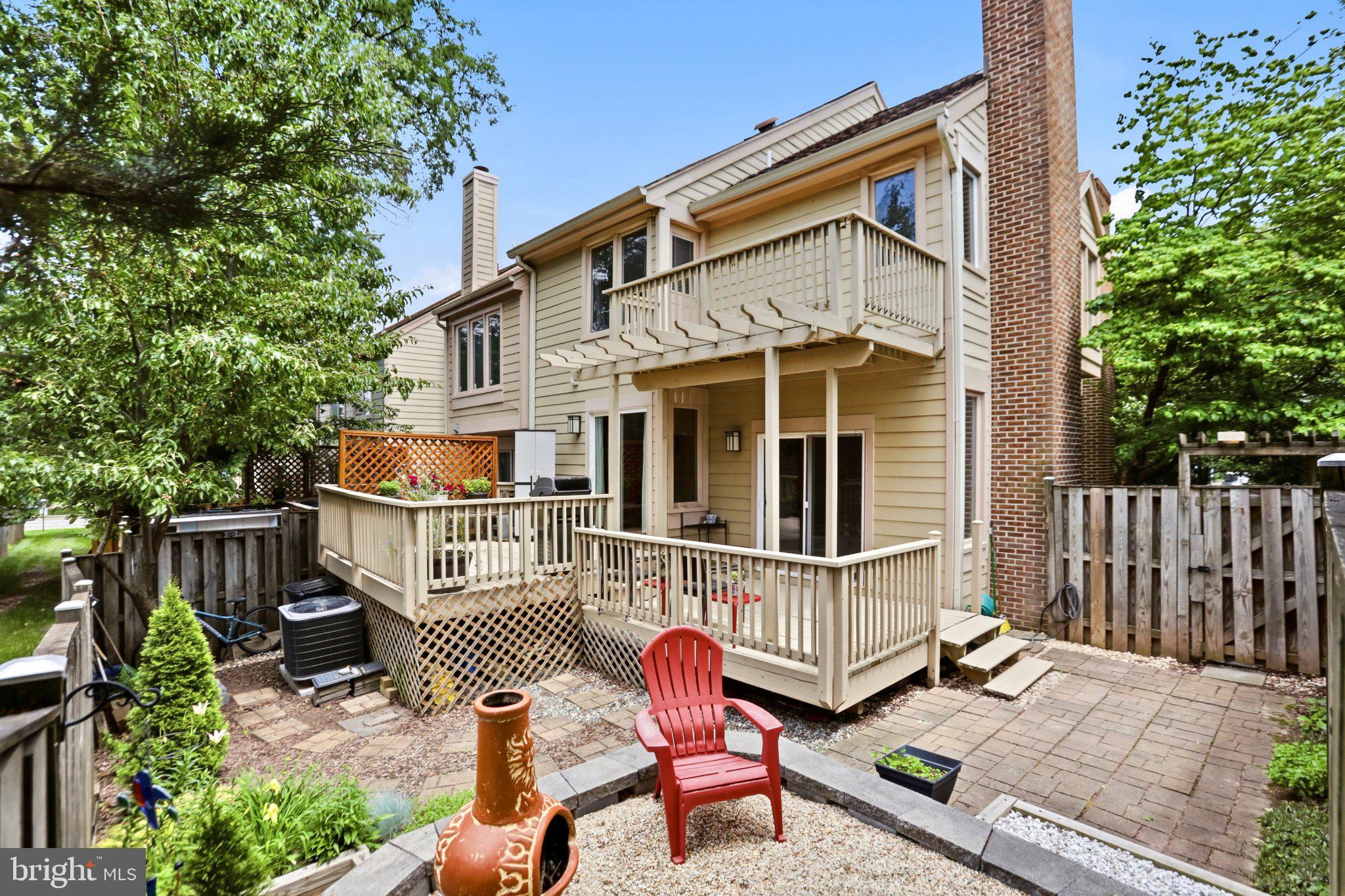 POTOMAC FAIRWAYS - Residential