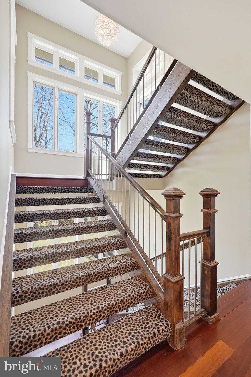 DARNESTOWN OUTSIDE - Residential