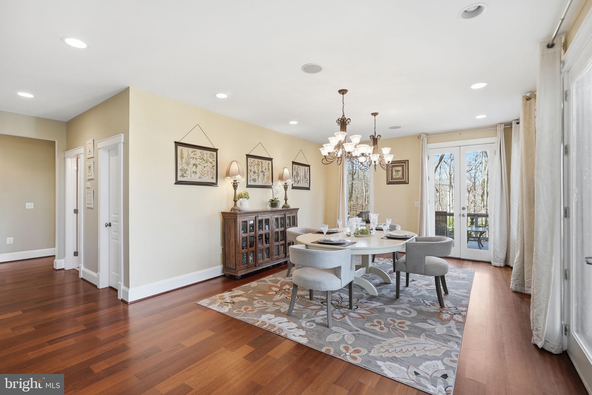 DARNESTOWN OUTSIDE - Residential