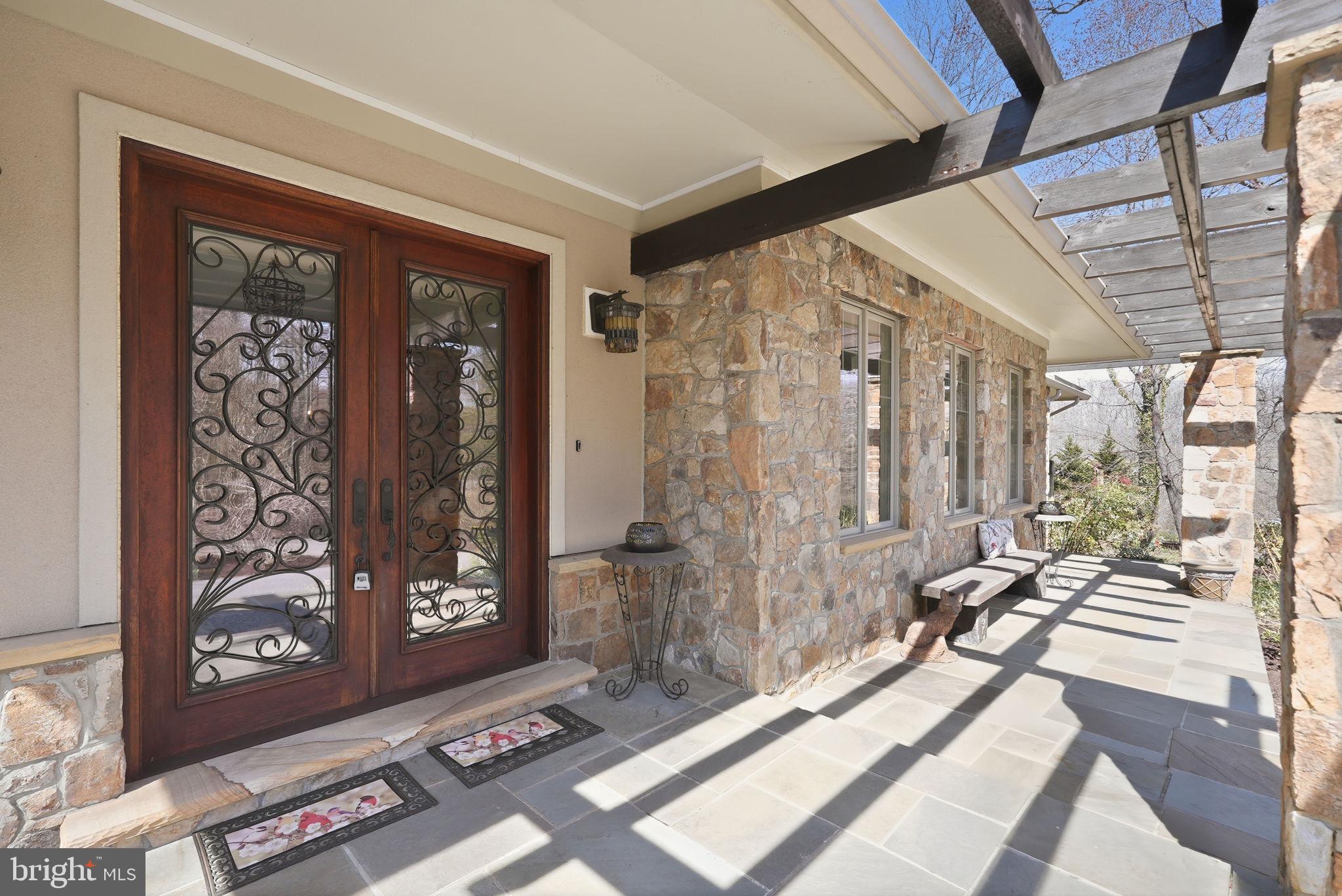 DARNESTOWN OUTSIDE - Residential