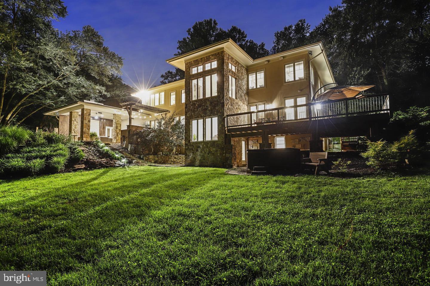 DARNESTOWN OUTSIDE - Residential