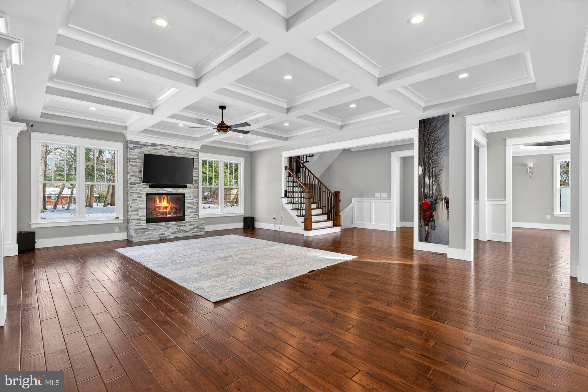 TOWN AND COUNTRY ESTATES - Residential
