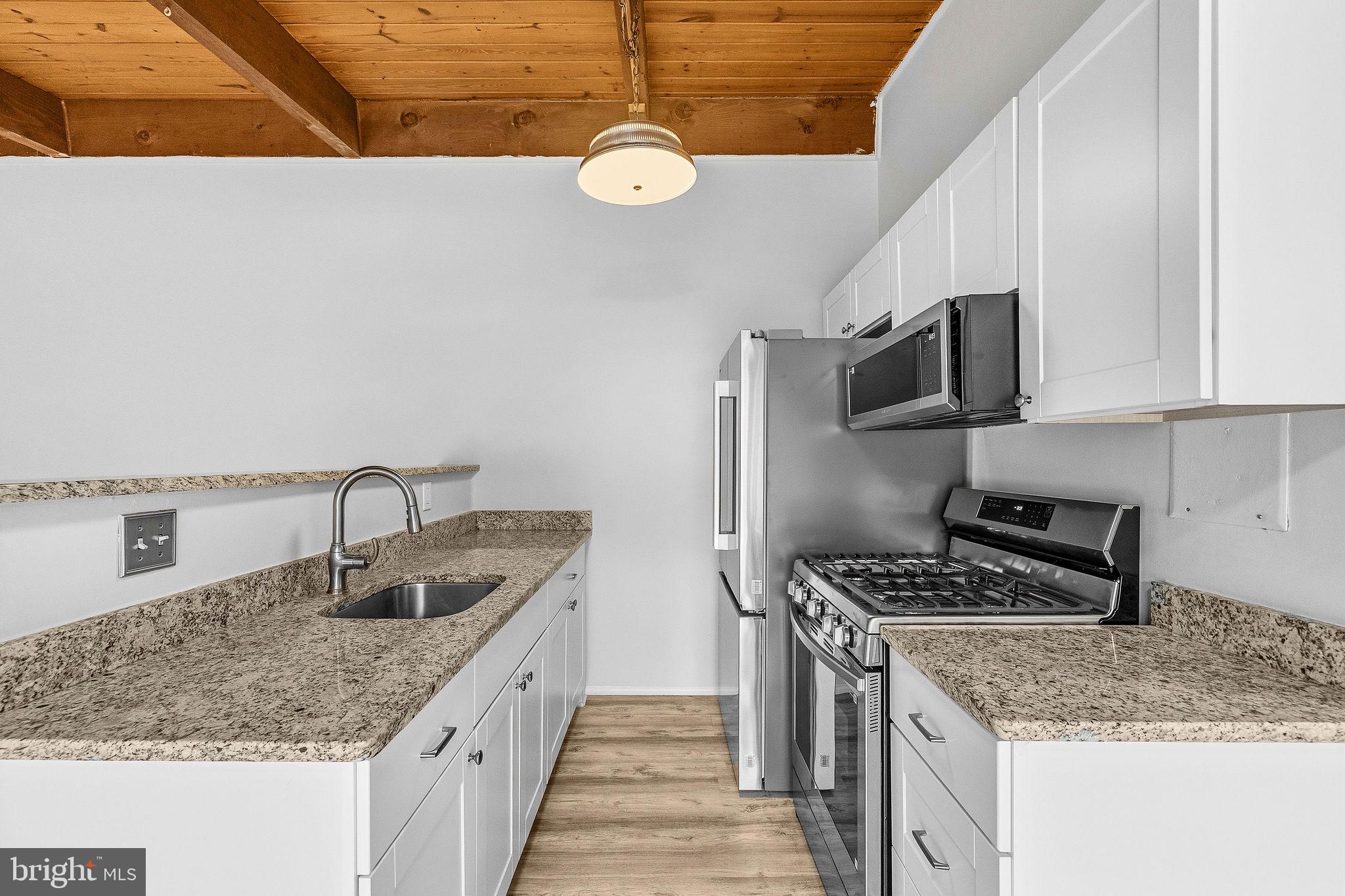 FAIRFAX HERITAGE - Residential