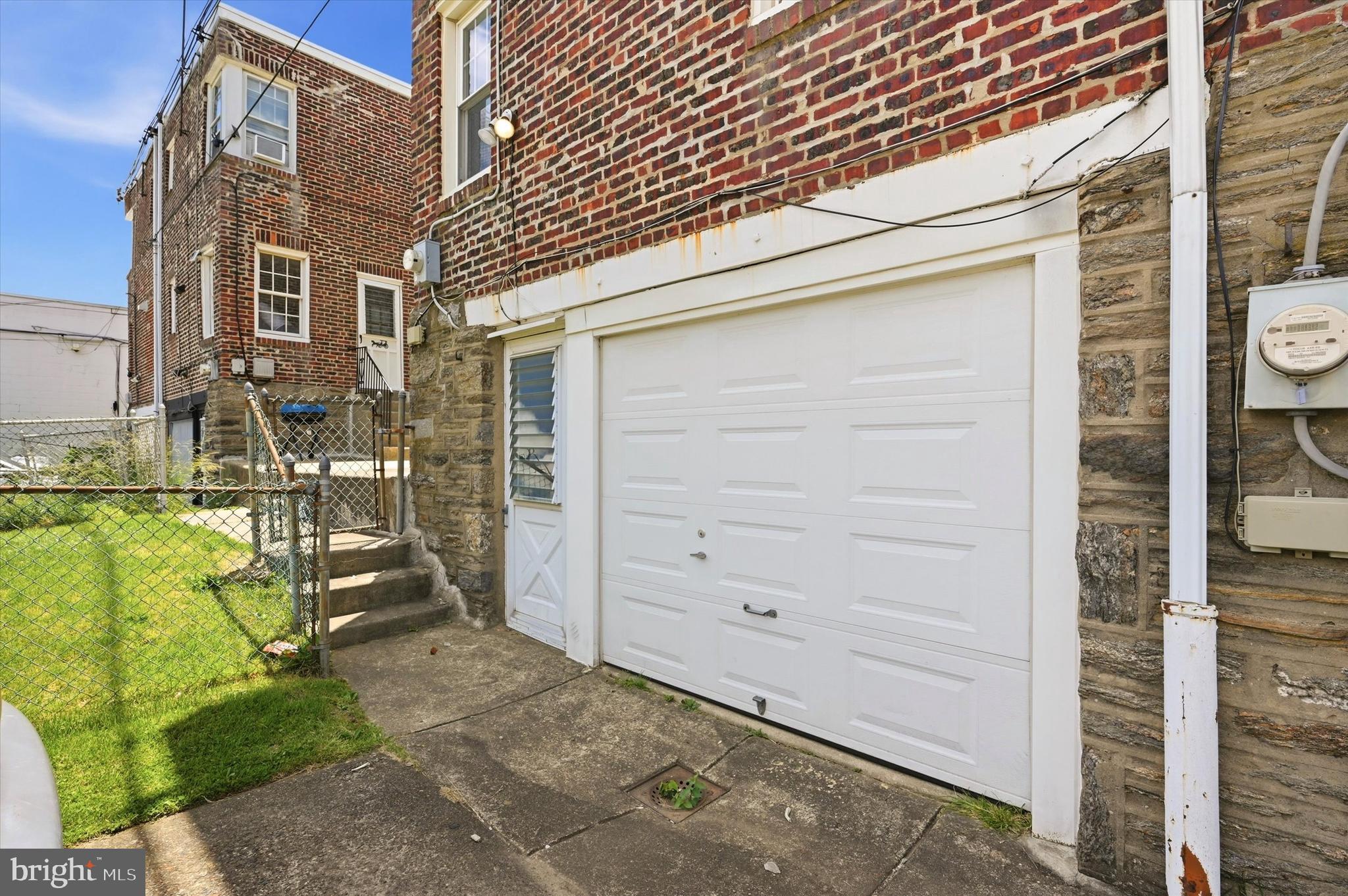PHILADELPHIA (NORTHEAST) - Residential