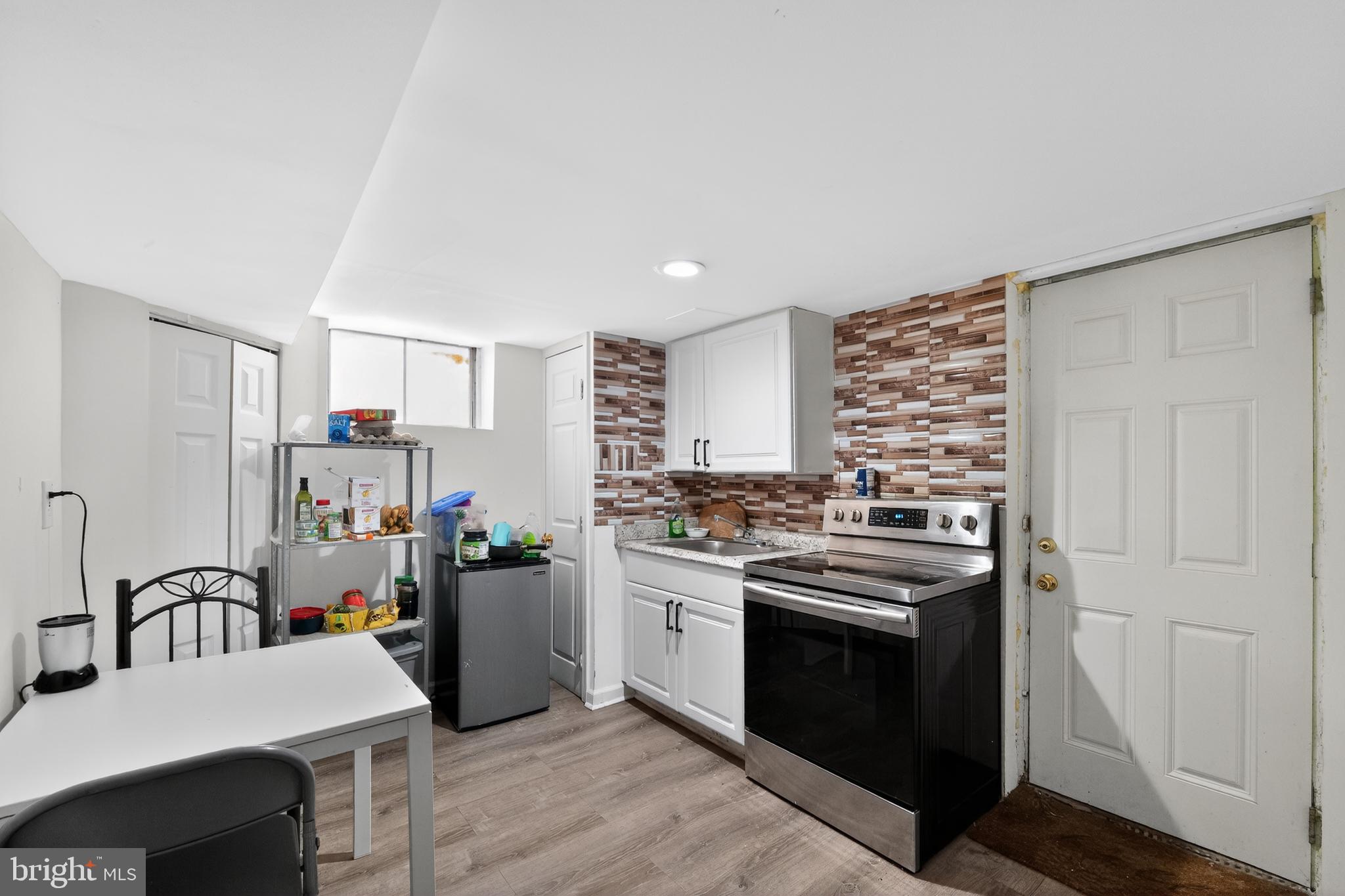 PARKVILLE - Residential