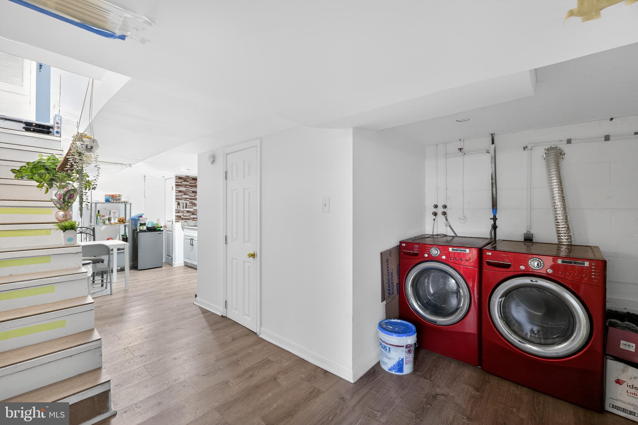 PARKVILLE - Residential