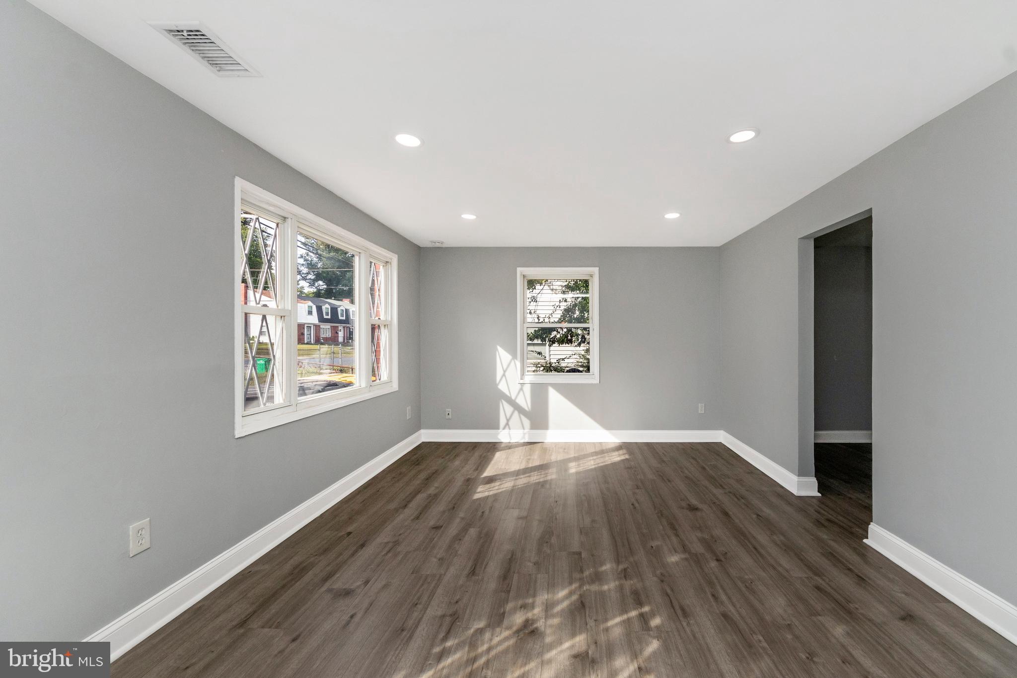 PALMER PARK - Residential