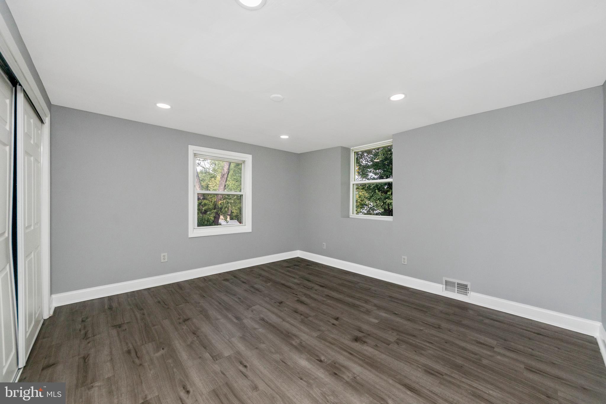 PALMER PARK - Residential