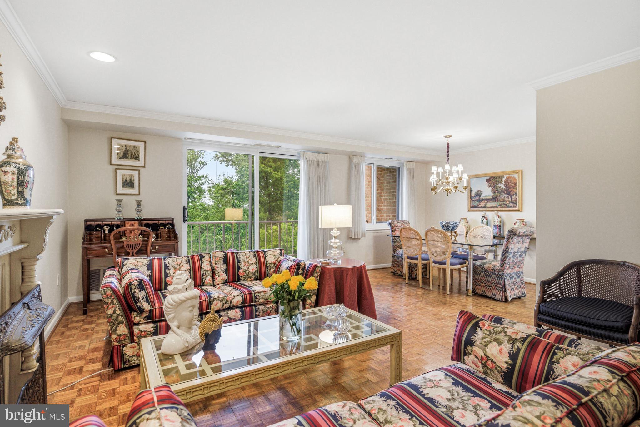 OAK HILL - Residential