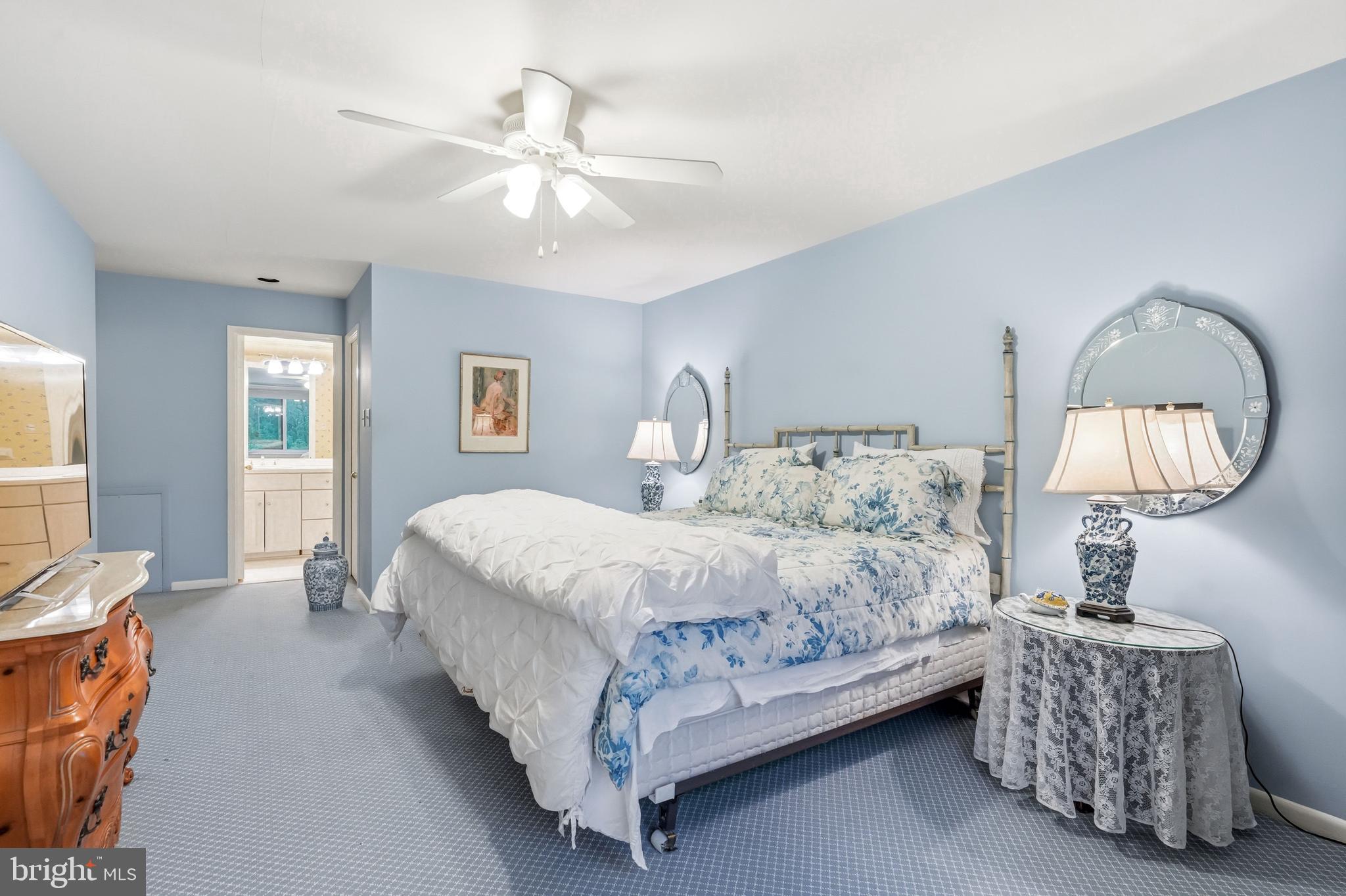 OAK HILL - Residential