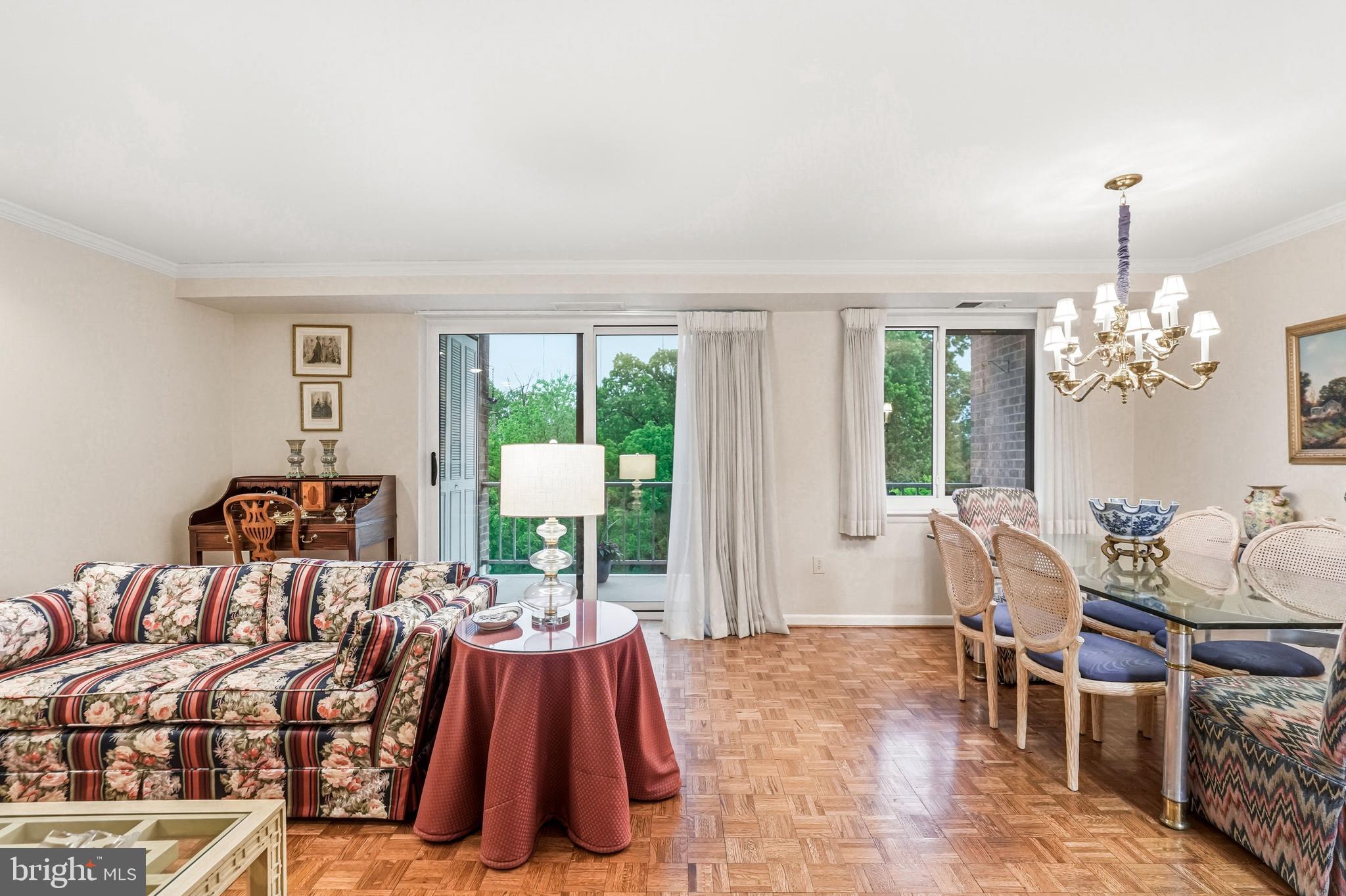 OAK HILL - Residential