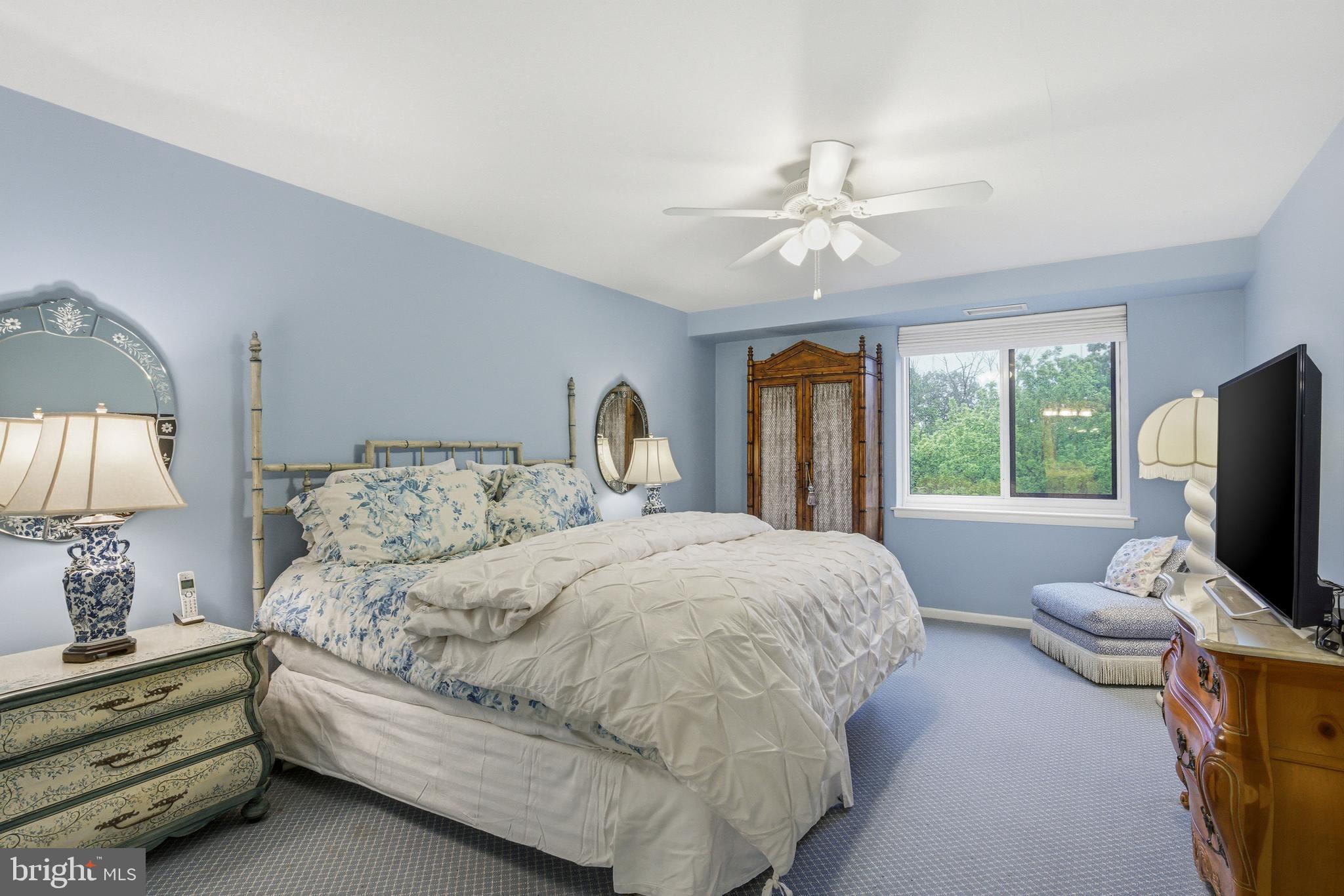 OAK HILL - Residential