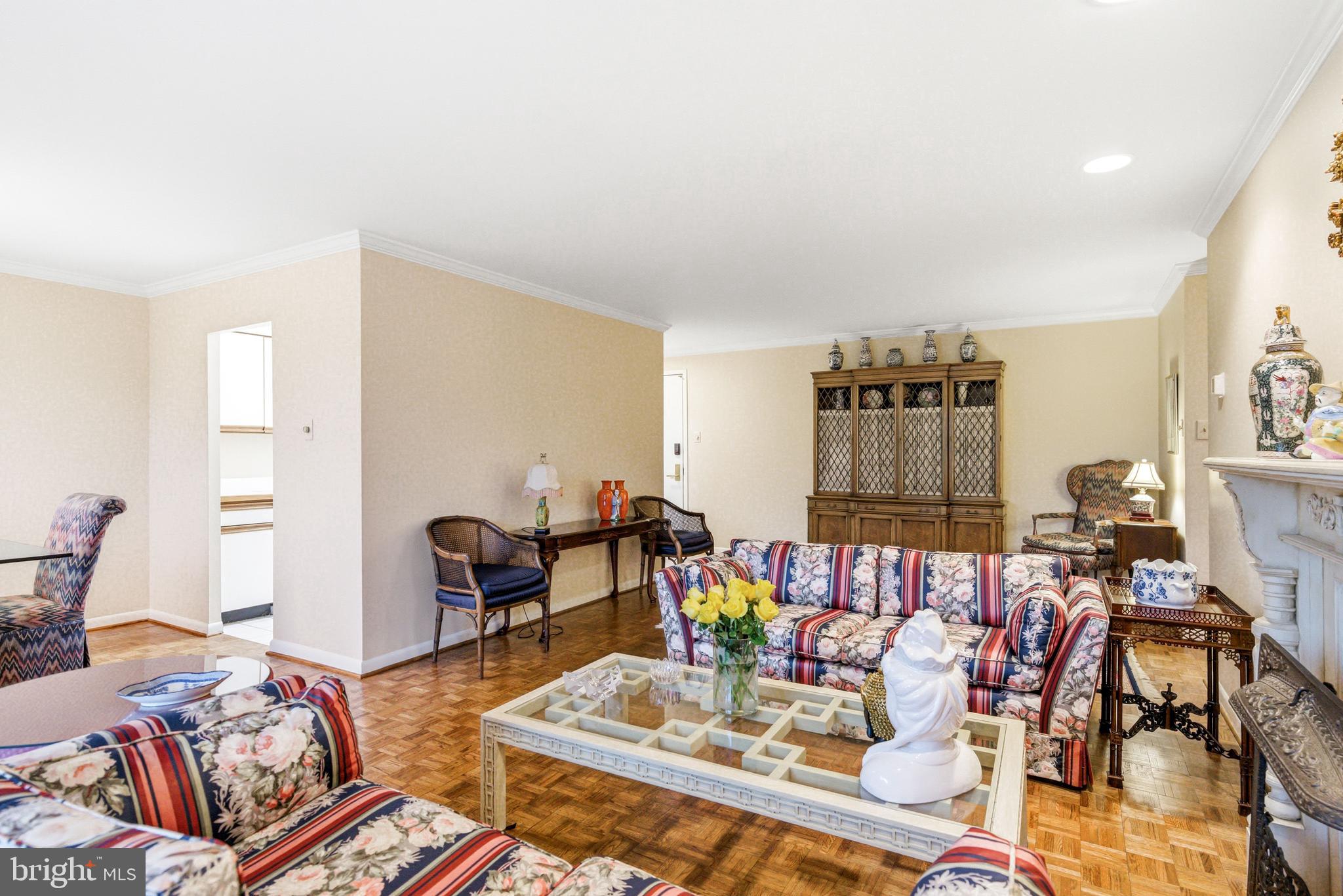 OAK HILL - Residential
