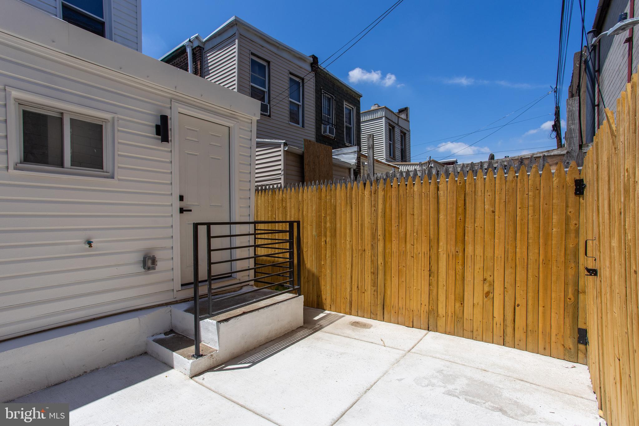 PORT RICHMOND - Residential