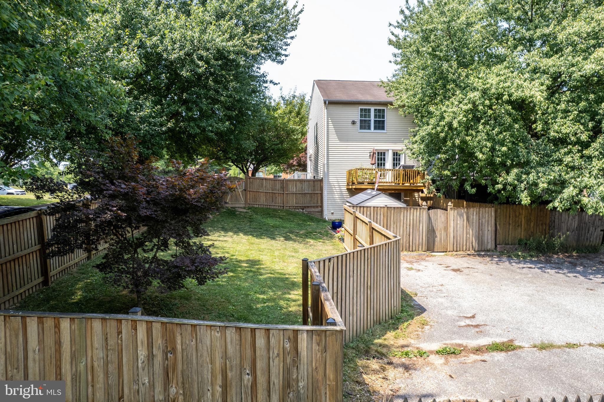 THE FIELDS - Residential