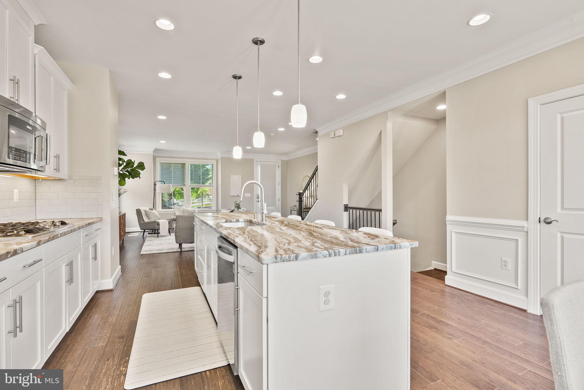 AMBROSE HILLS - Residential