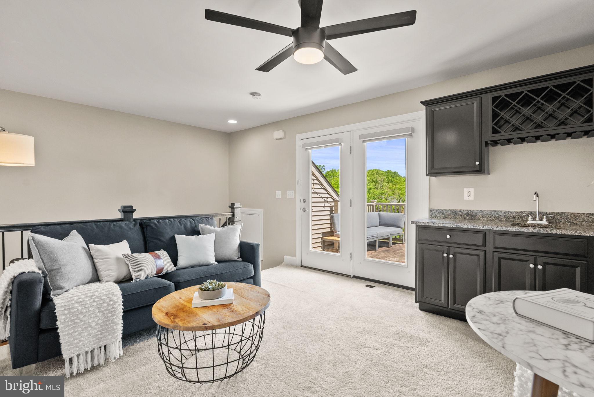 AMBROSE HILLS - Residential