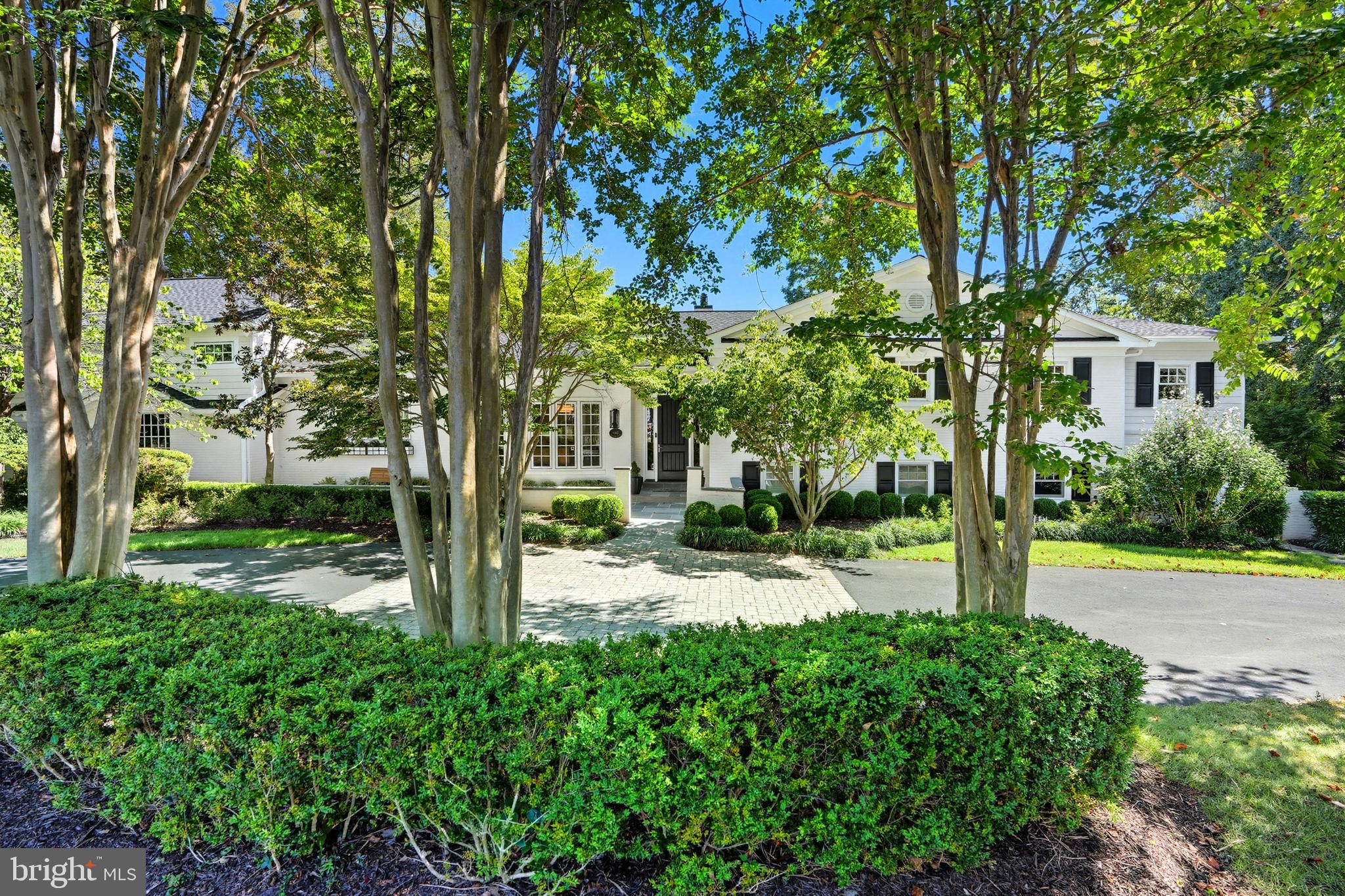 WOODHAVEN - Residential