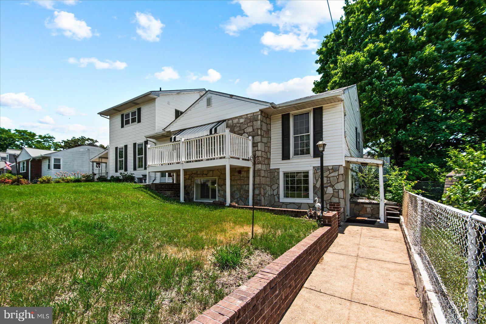 COLLEGE HEIGHTS - Residential Income