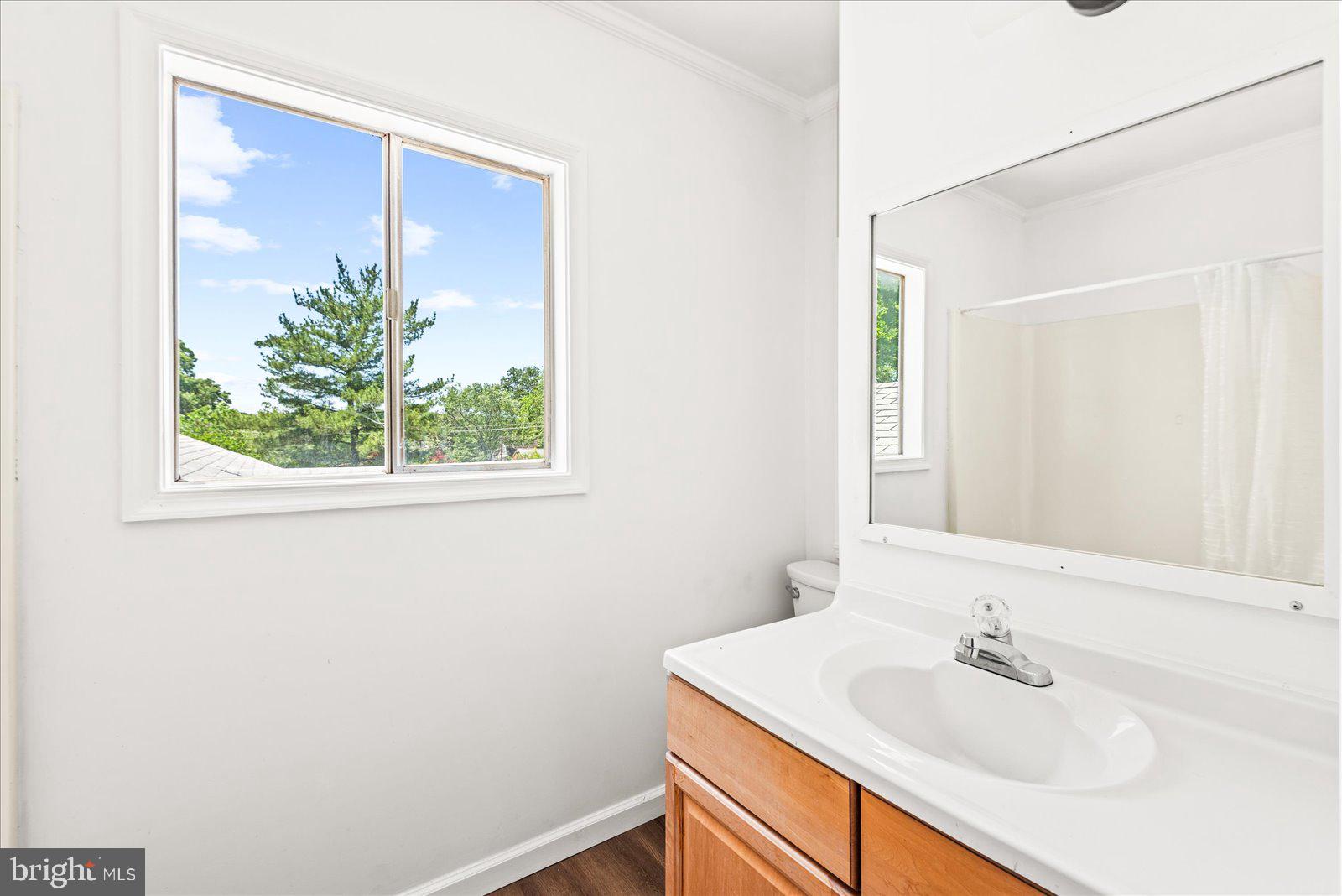 COLLEGE HEIGHTS - Residential Income