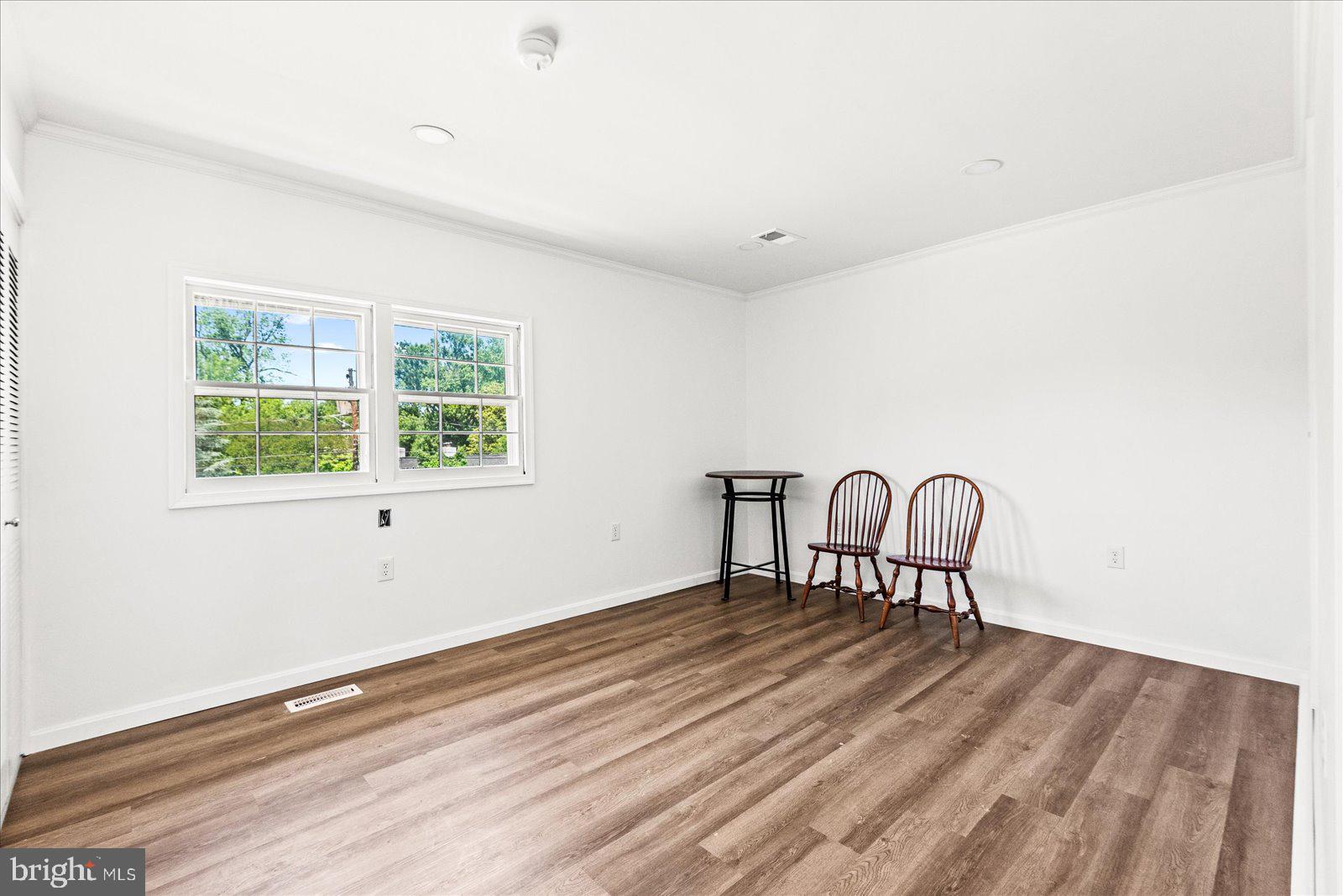 COLLEGE HEIGHTS - Residential Income