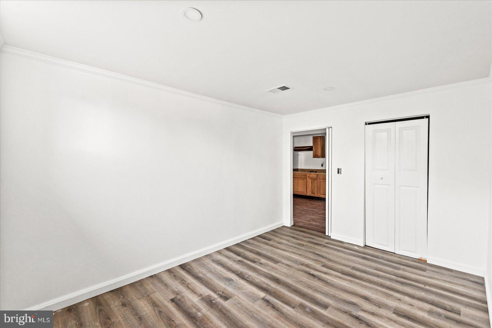 COLLEGE HEIGHTS - Residential Income