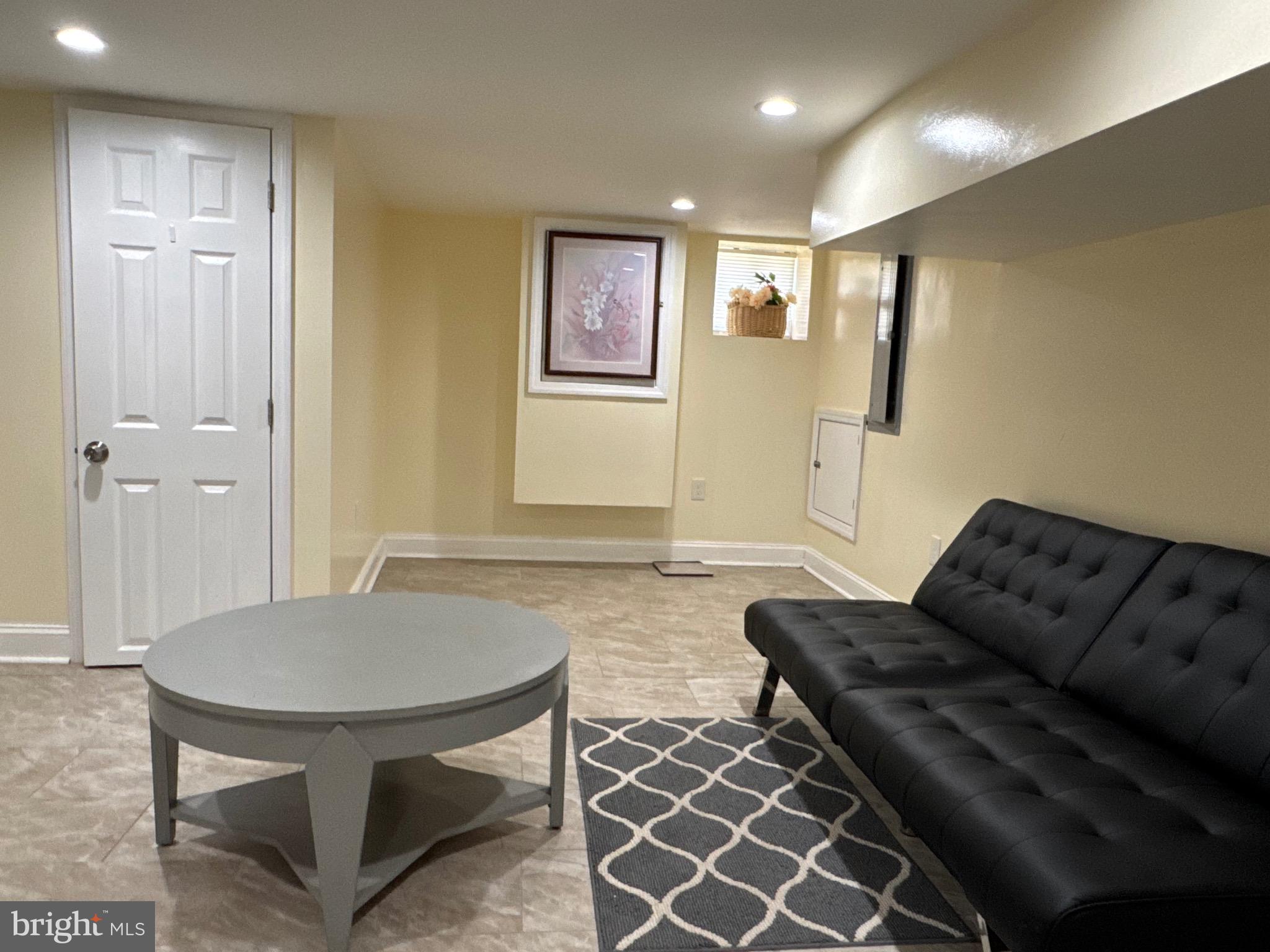 PHILADELPHIA - Residential