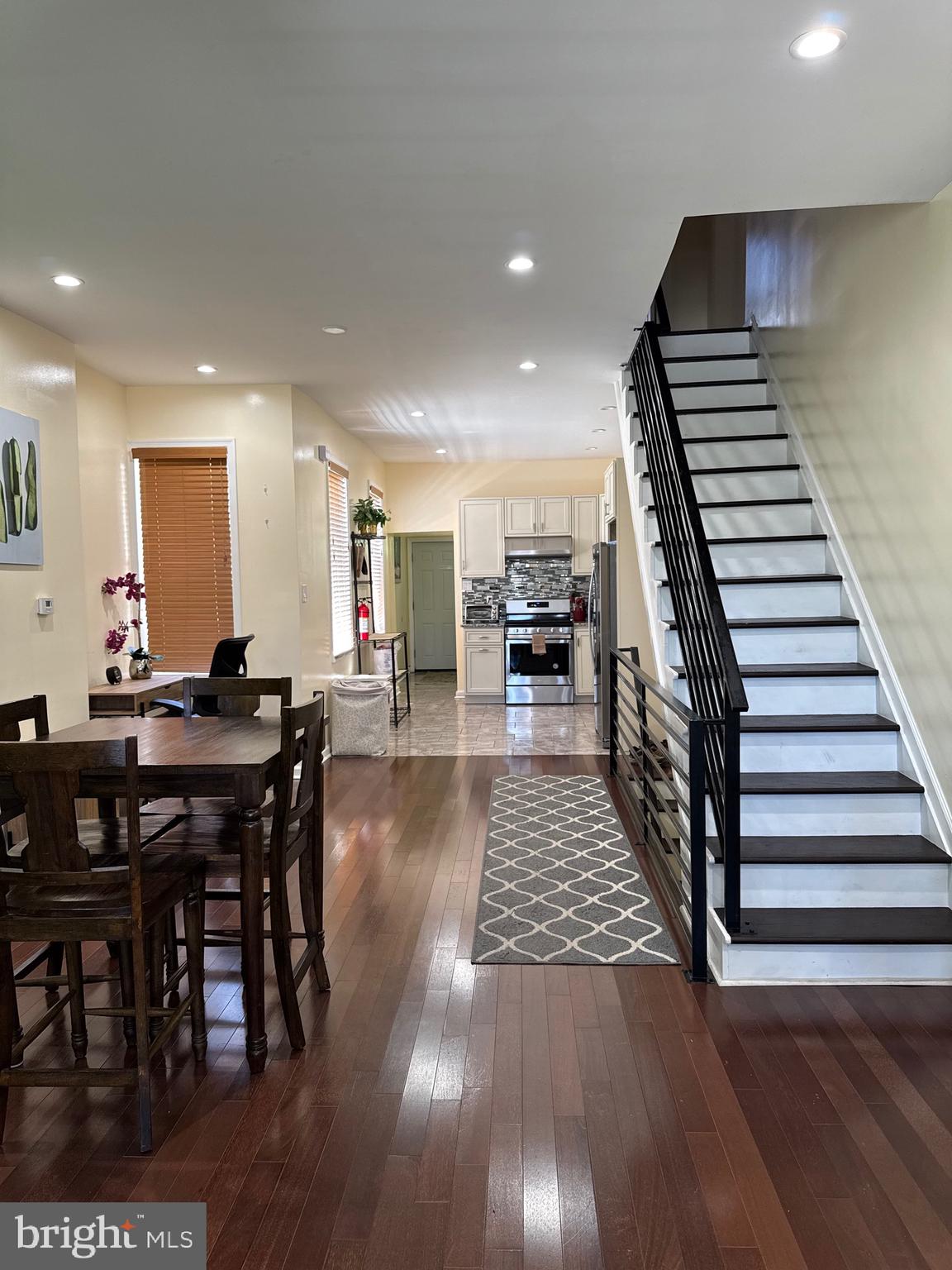 PHILADELPHIA - Residential