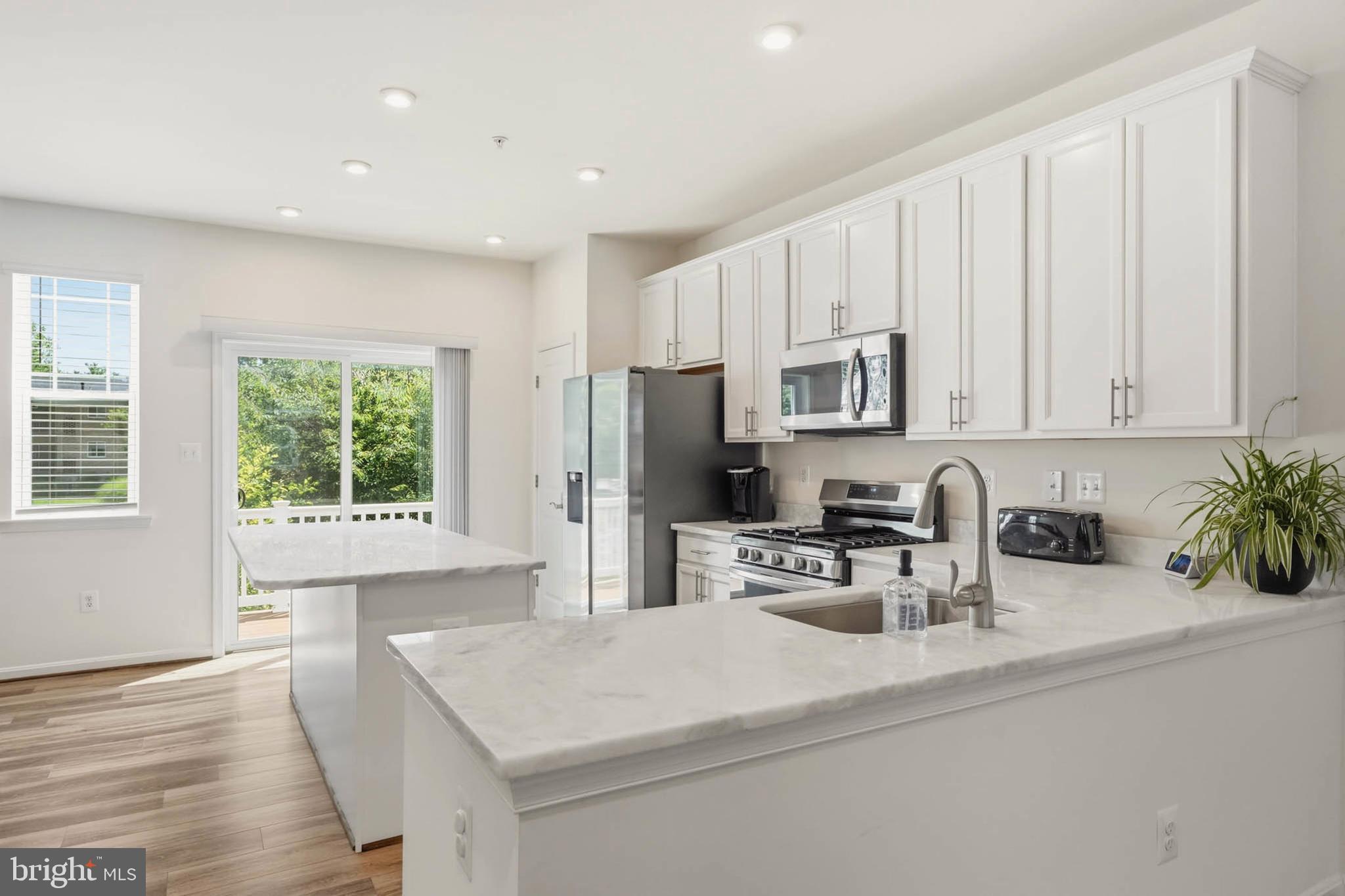 TOWNS AT PARKE WEST - Residential
