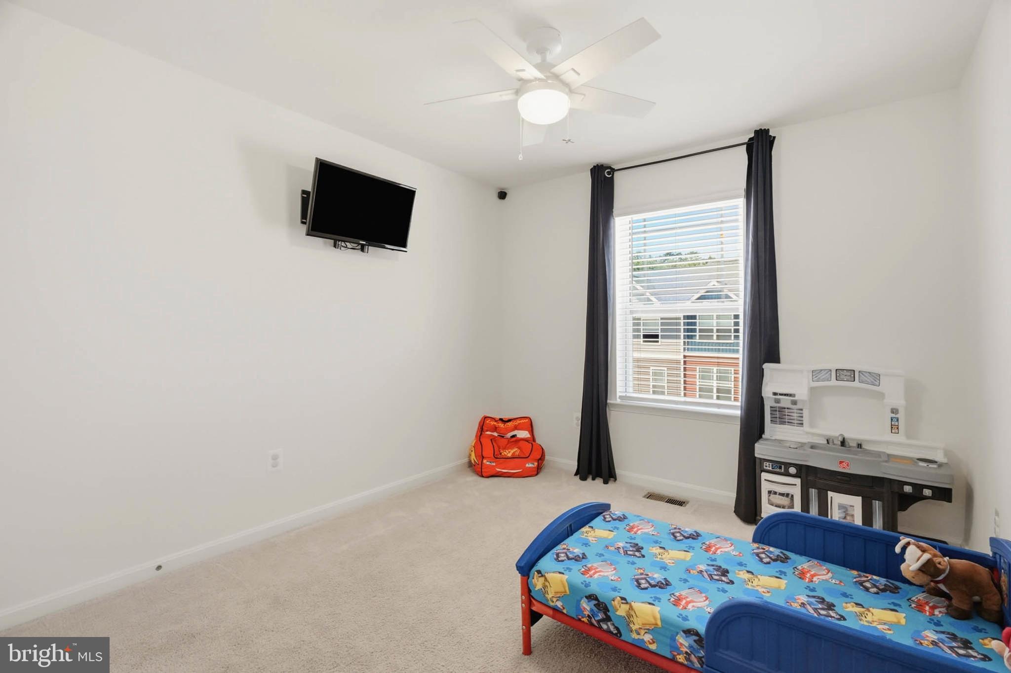 TOWNS AT PARKE WEST - Residential