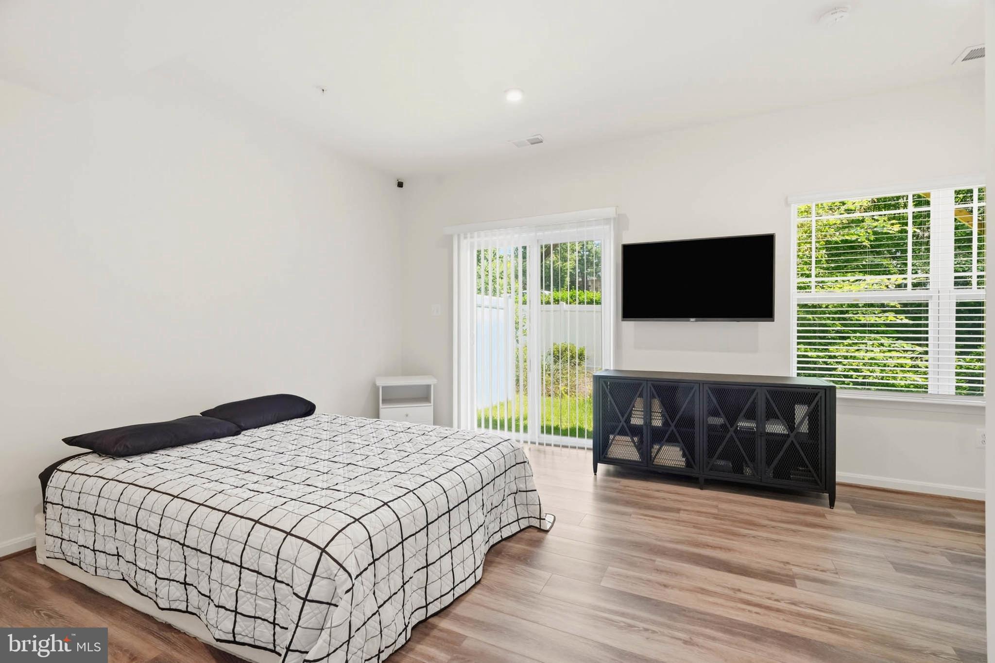 TOWNS AT PARKE WEST - Residential