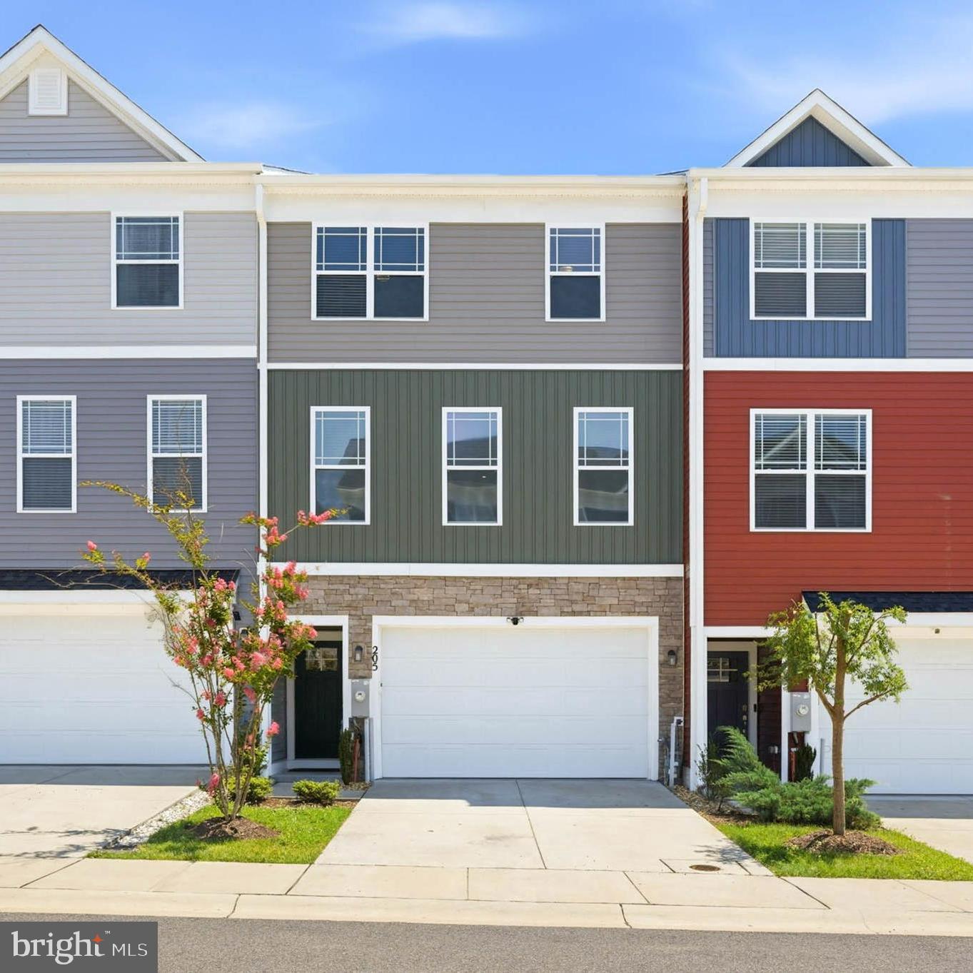 TOWNS AT PARKE WEST - Residential