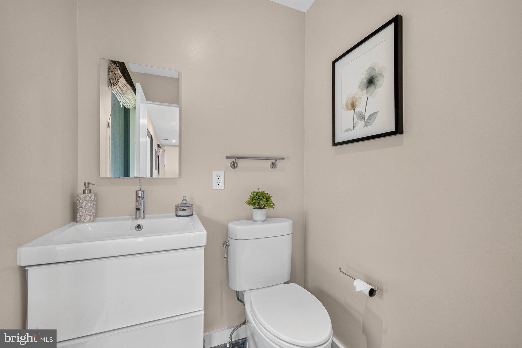 REGENCY ESTATES - Residential
