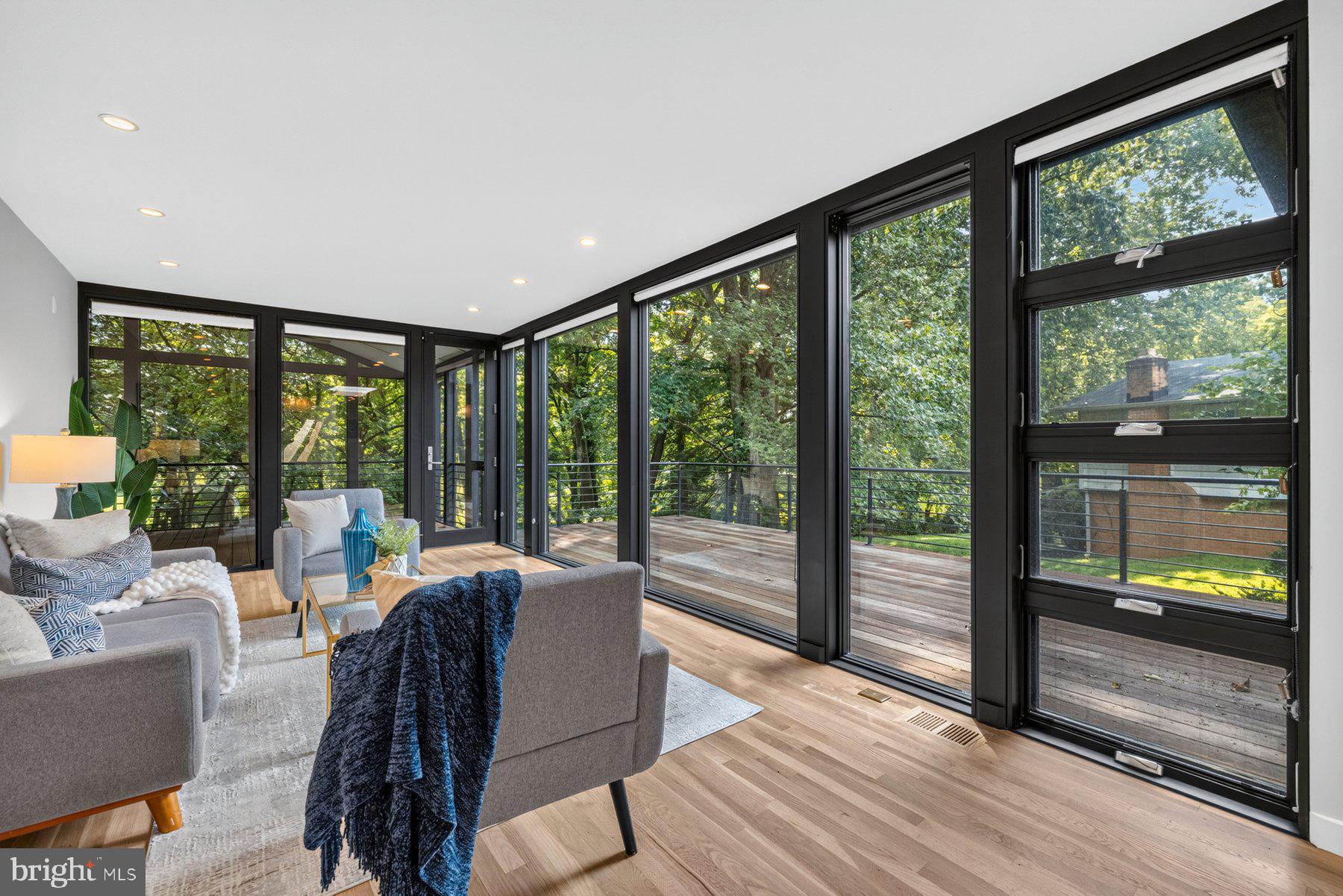 REGENCY ESTATES - Residential