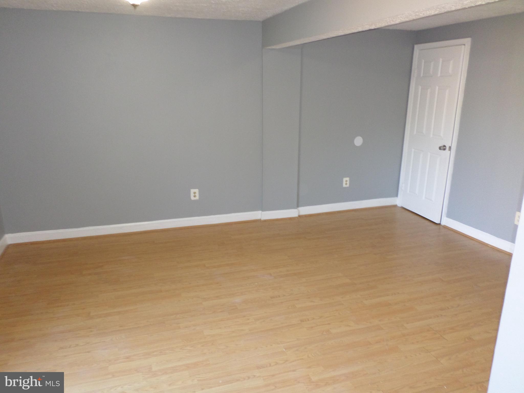 CAMBRIDGE SQUARE - Residential Lease