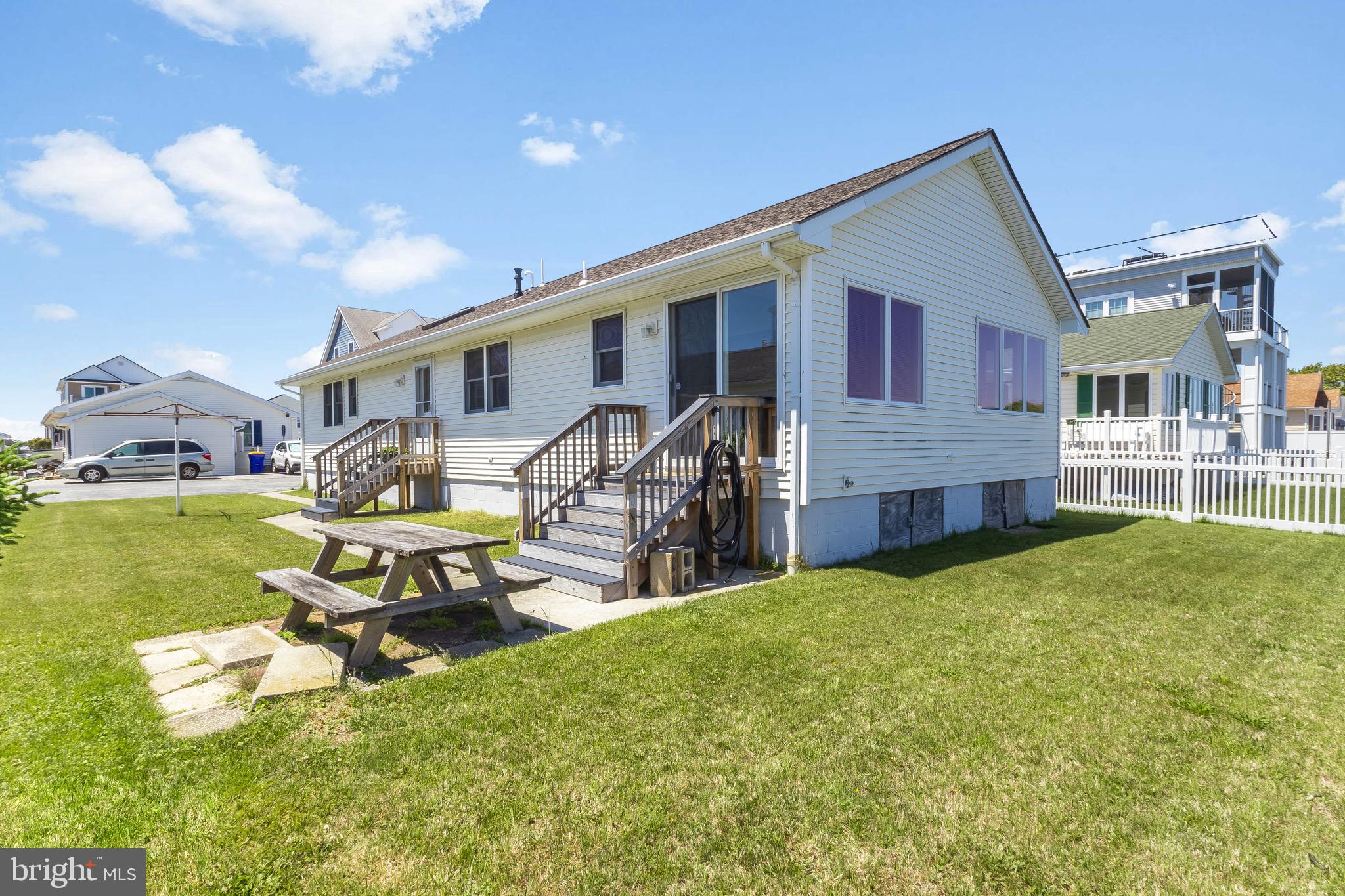 CAPE WINDSOR - Residential