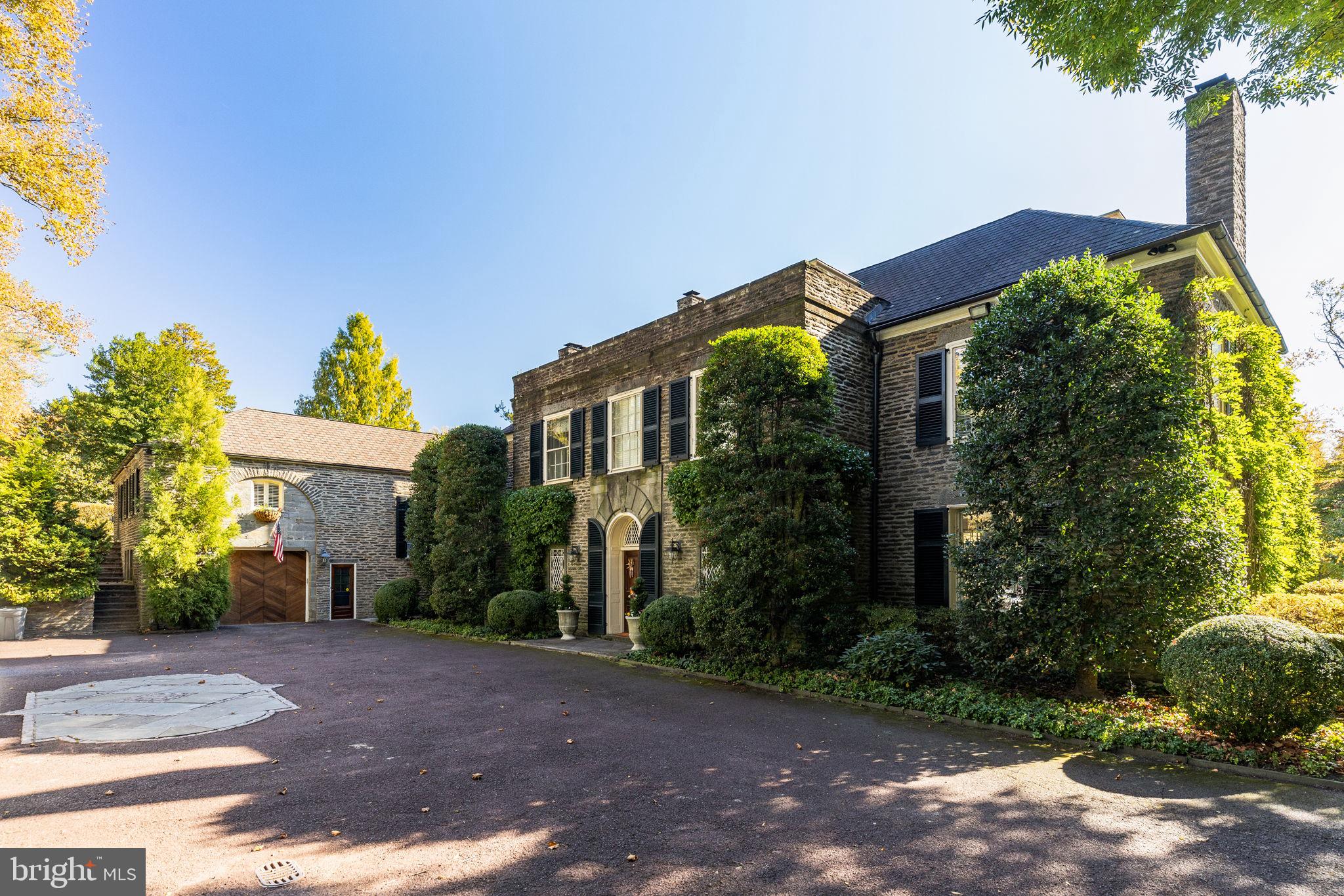 CHESTNUT HILL - Residential