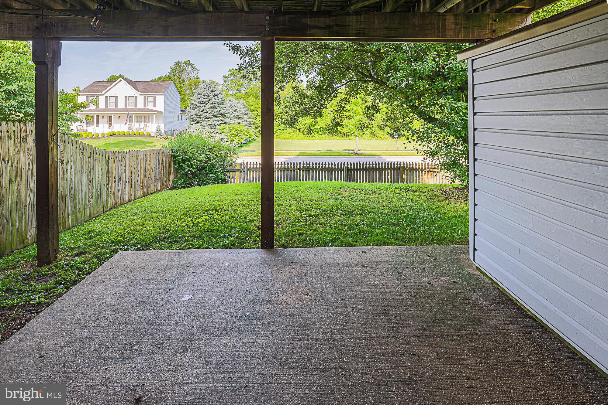 SOUTH HAMPTON - Residential