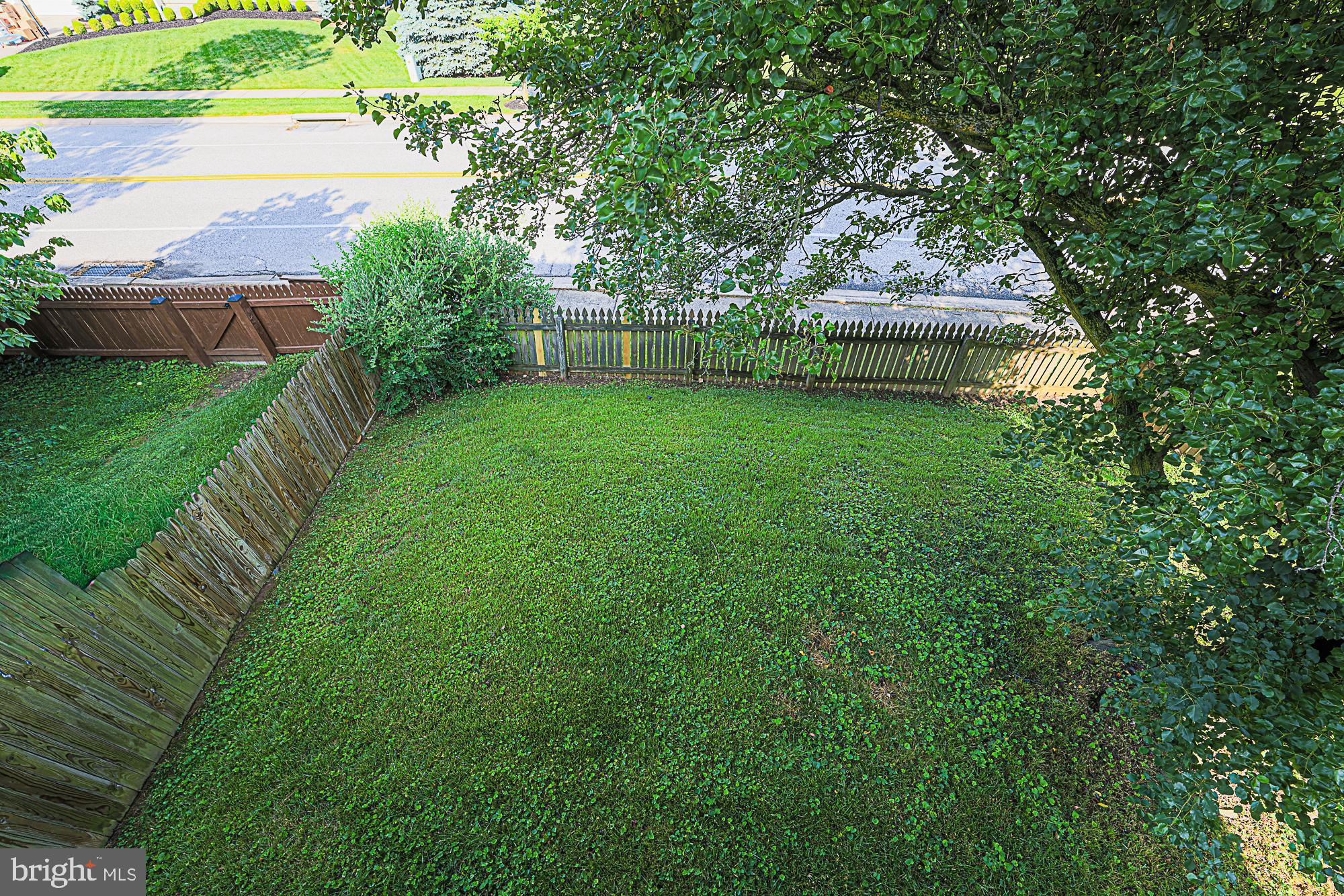 SOUTH HAMPTON - Residential