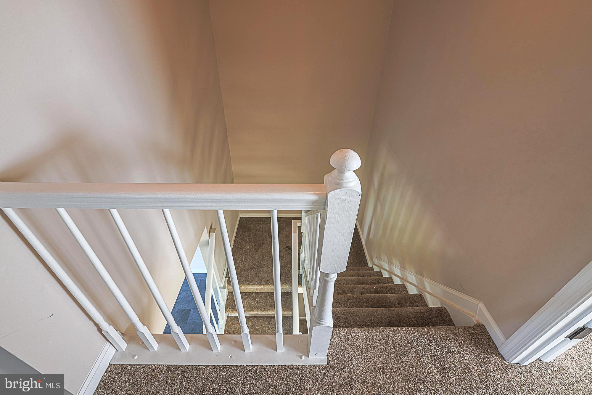 SOUTH HAMPTON - Residential