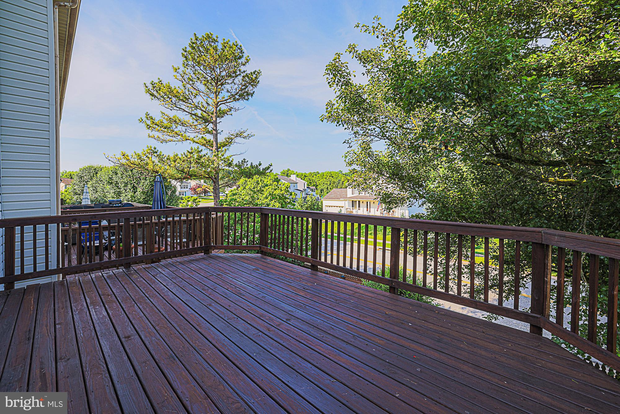 SOUTH HAMPTON - Residential