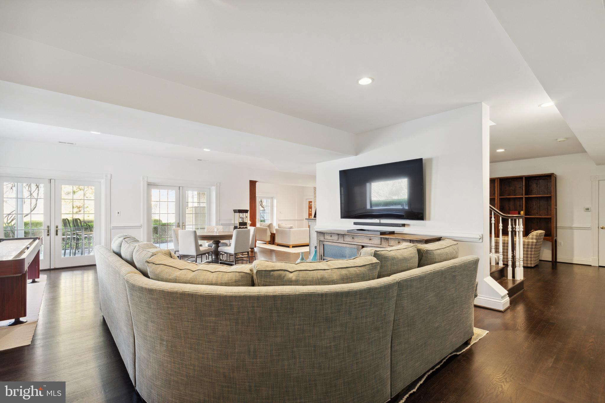 POTOMAC FALLS - Residential